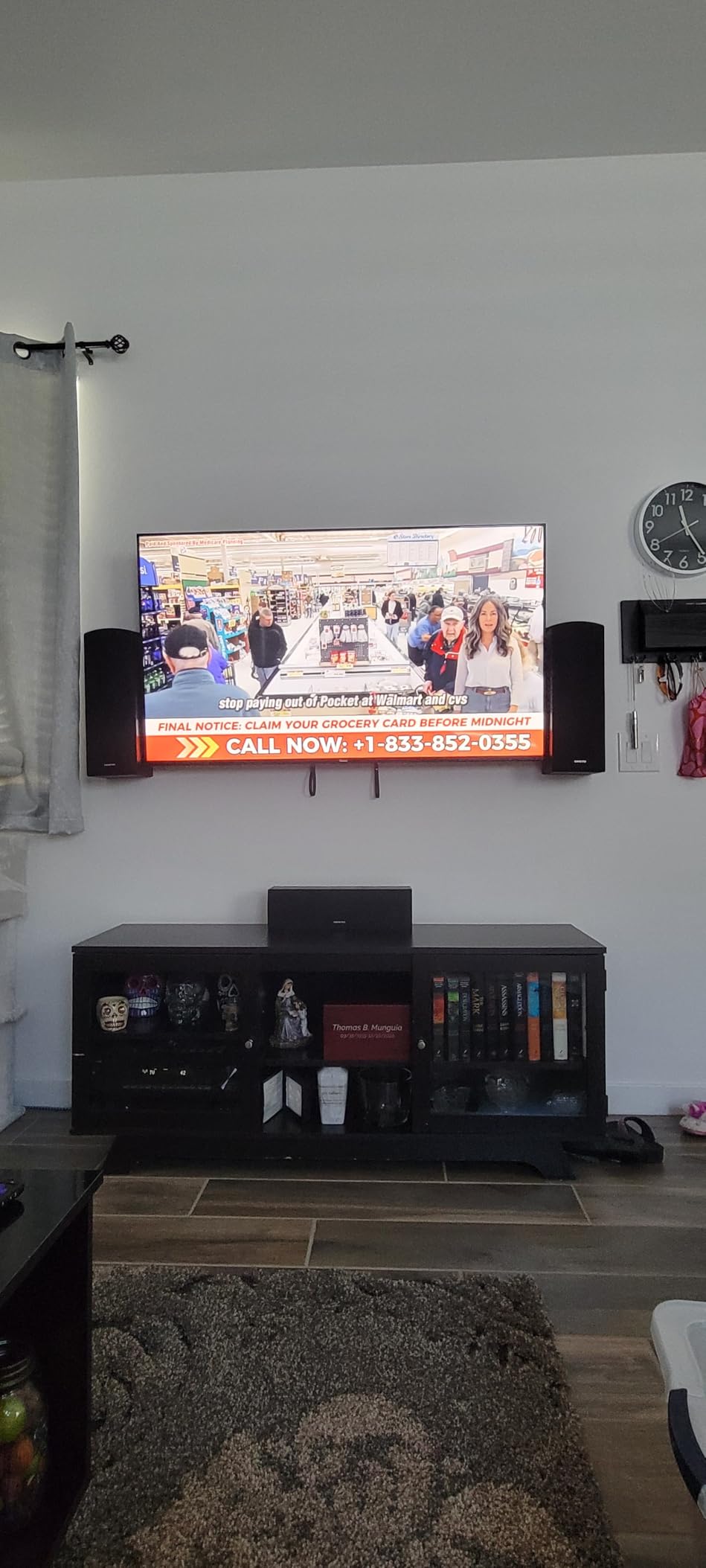 Roku Smart TV 2026 - 75-Inch Select Series, 4K QLED TV - Roku TV with Voice Remote - Flat Screen QLED Television with Wi-Fi for Streaming Live Local News, Sports, & Movies customer photo 2