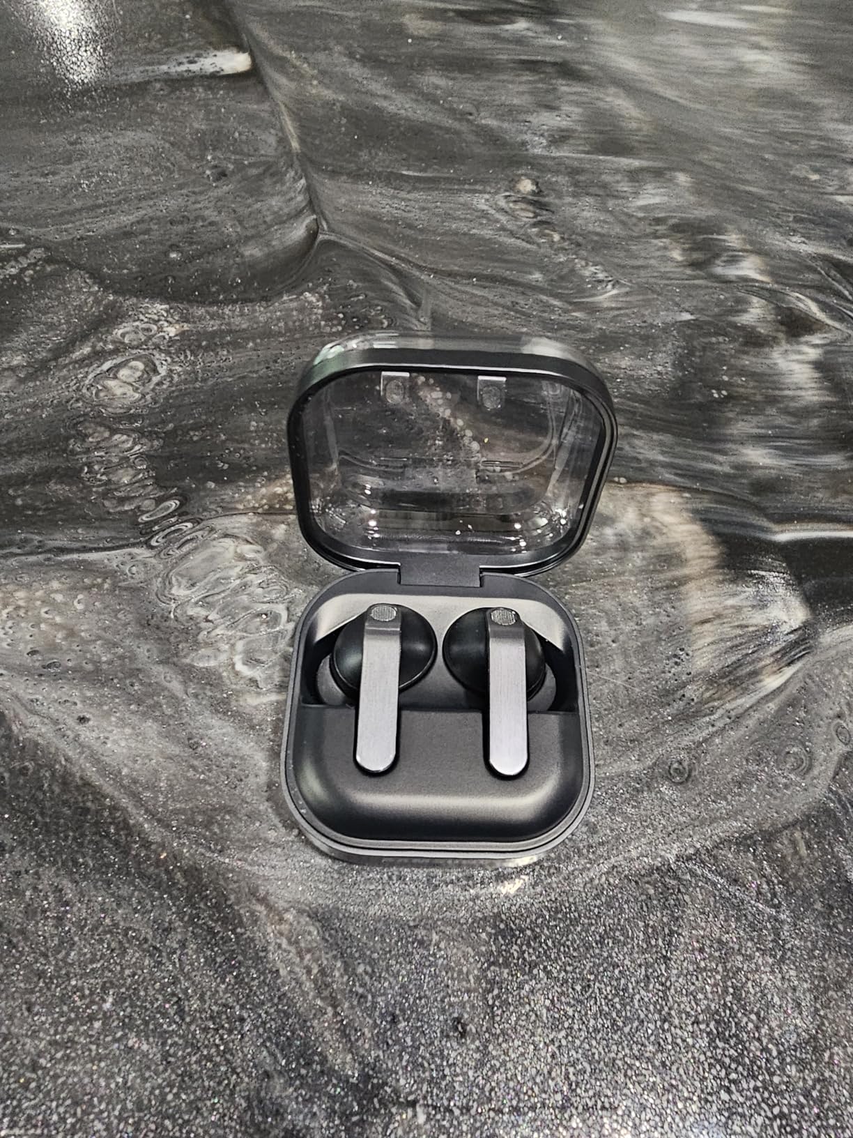 Samsung Galaxy Buds 4 Pro (2026) AI True Wireless Bluetooth Earbuds, Hi-Res Audio, 2-Way Speaker, ANC 2.0, Optimized Comfort, IP57, Live Translation, Black [US Version] customer photo 2