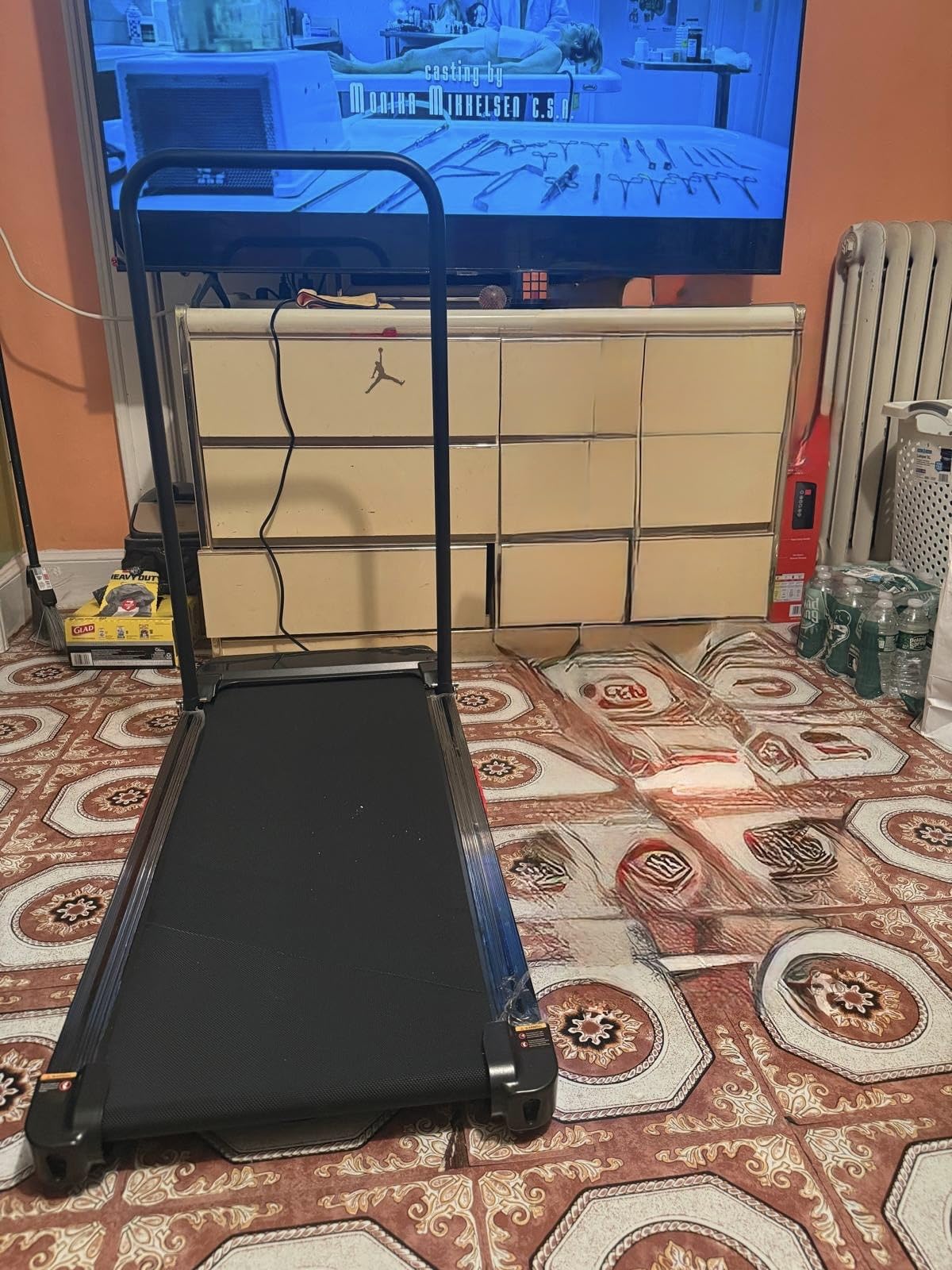 KASSADIN Walking Pad with Handle Bar, 2026 Upgrade Portable Small Treadmill with Handles for Home Small, 3.0HP Under Desk Walking Pad Treadmill with Incline, 0.6-7.6MPH, 350LBS customer photo 2