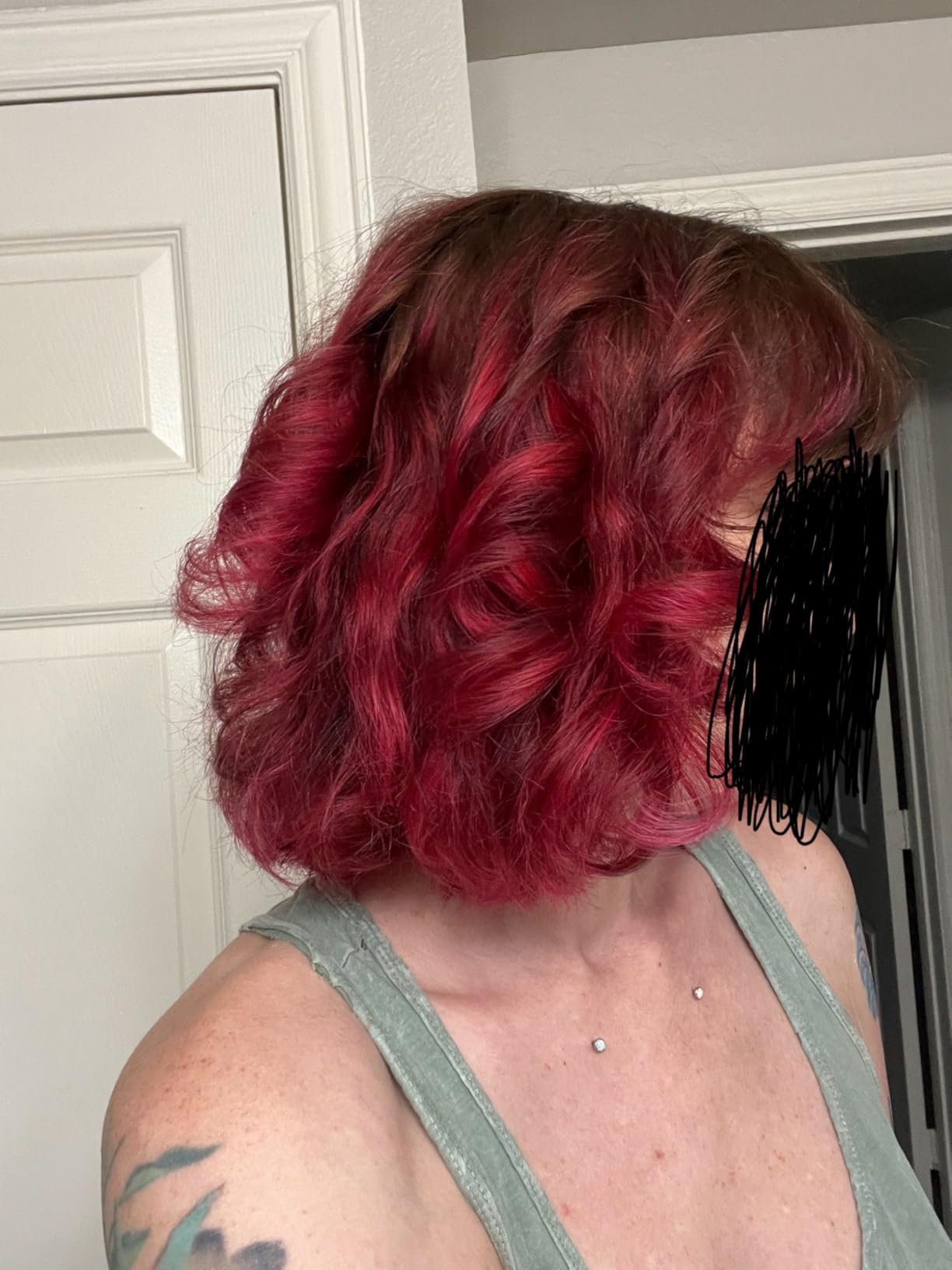 Shark FlexStyle Air Styling & Drying System | Powerful Hair Dryer & Multi-Styler | with Auto-Wrap Curlers, Diffuser, Oval & Paddle Brush, Concentrator Attachment | Red Sparkle | HD442JR customer photo 2