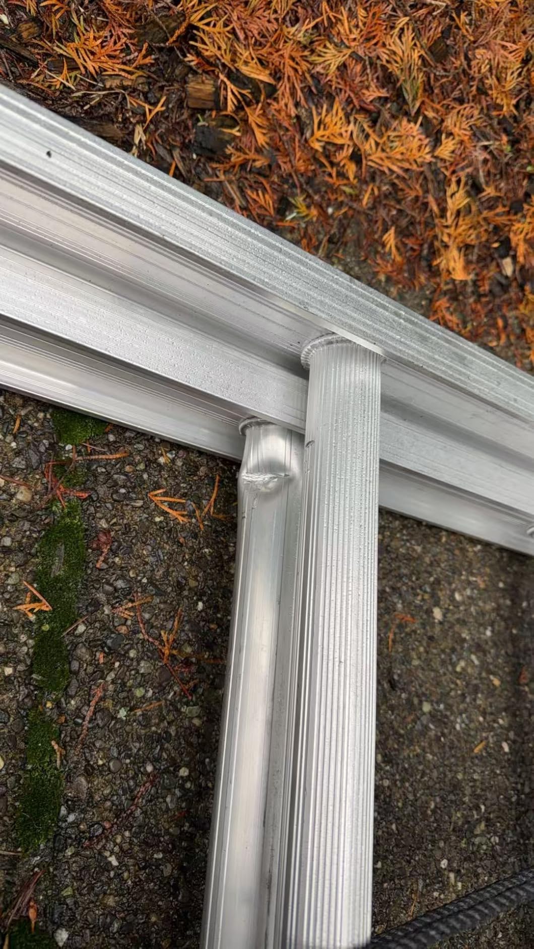 Louisville Ladder 24-foot Aluminium Extension Ladder, 300-Pound Load Capacity, Type IA, AE2224 customer photo 2