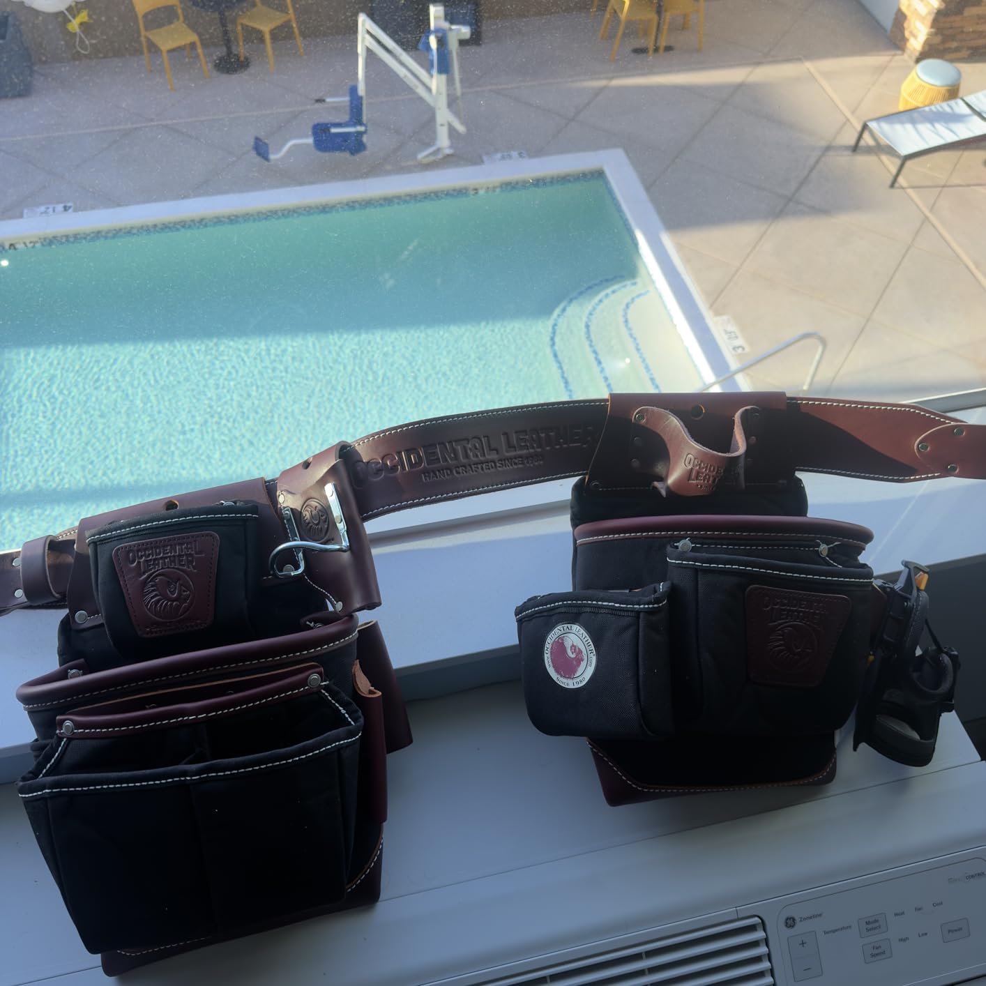 Occidental Leather FatLip Tool Bag Set - Medium - 25 Pockets & Tool Holders - Made in USA customer photo 2