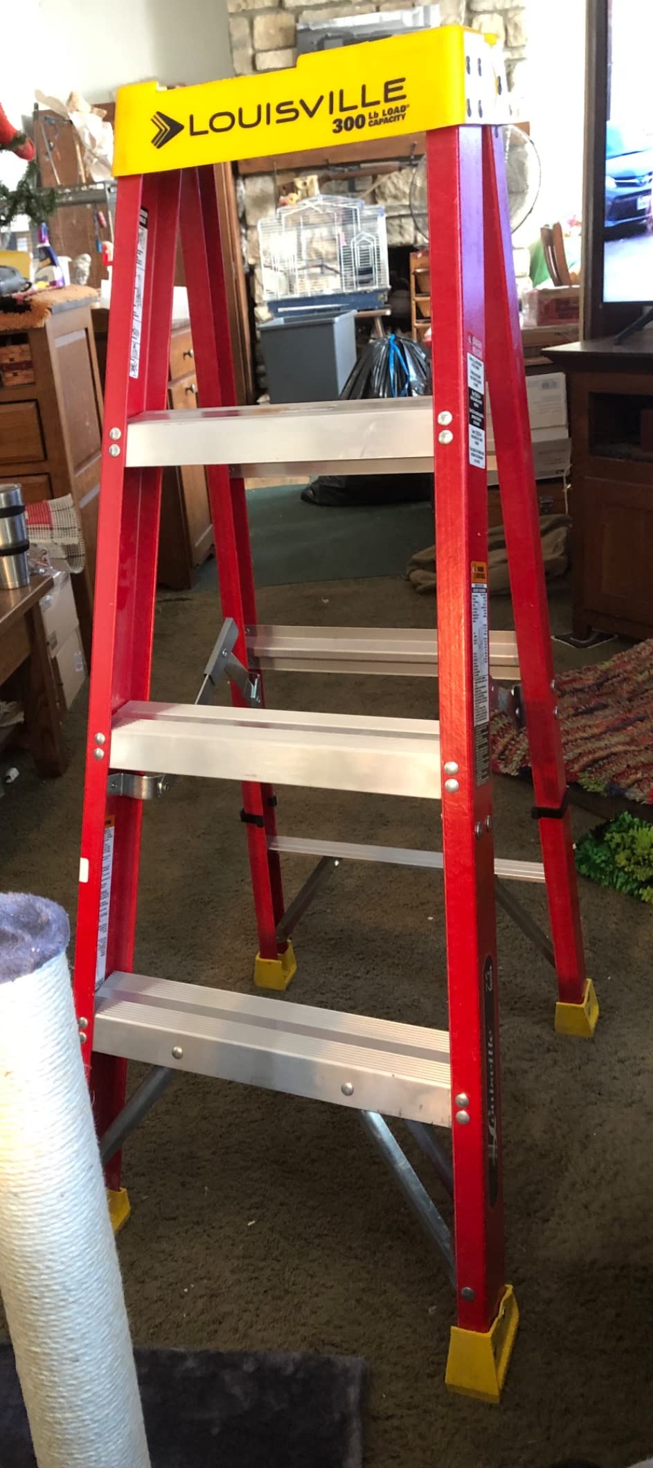 Louisville Ladder 4-Foot Fiberglass Step Ladder, 300-Pound Load Capacity, Type IA, L-3016-04 customer photo 2