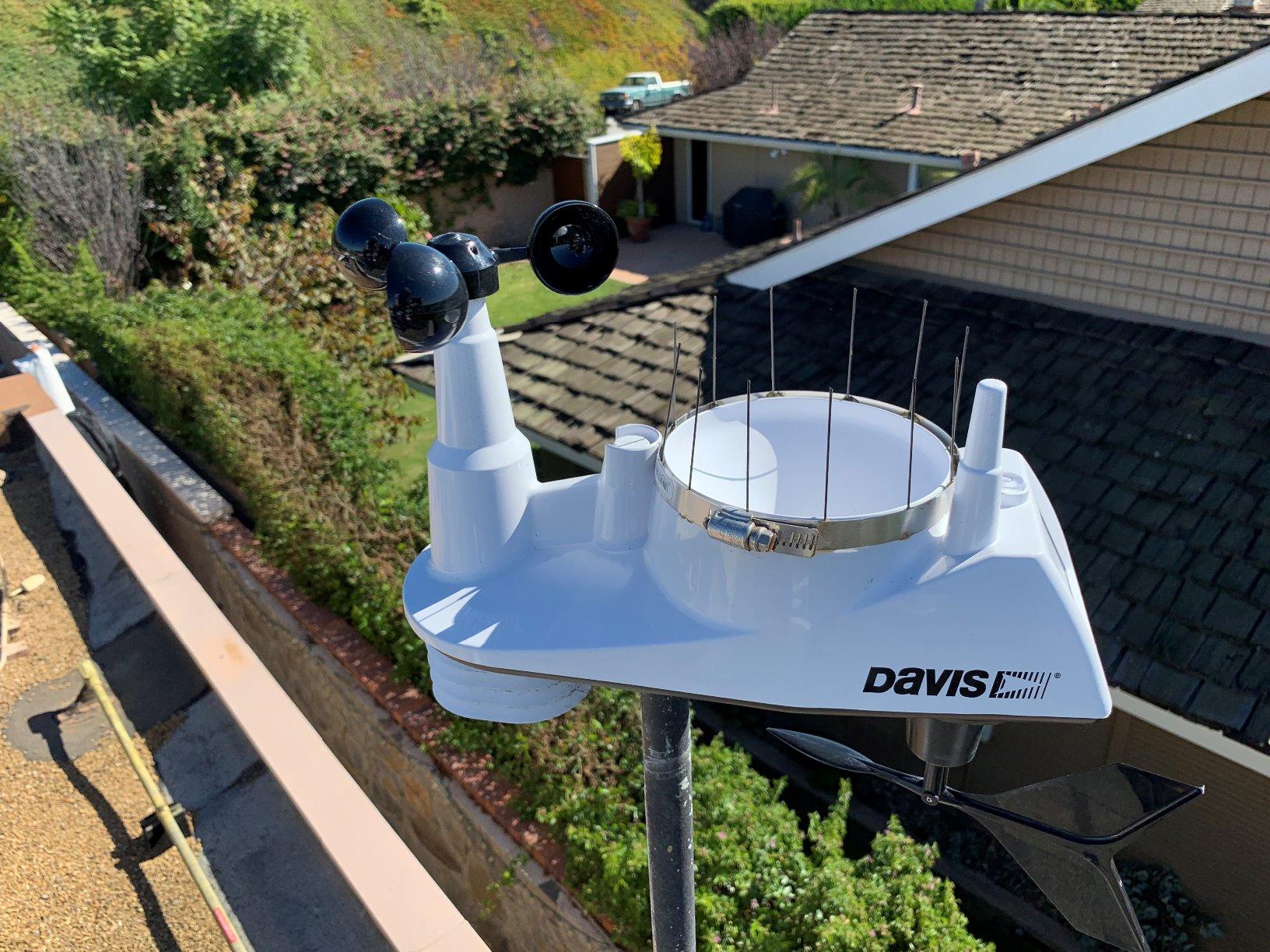 Davis Instruments 6357 Vantage Vue Professional Weather Station - Wireless & Solar Powered customer photo 1