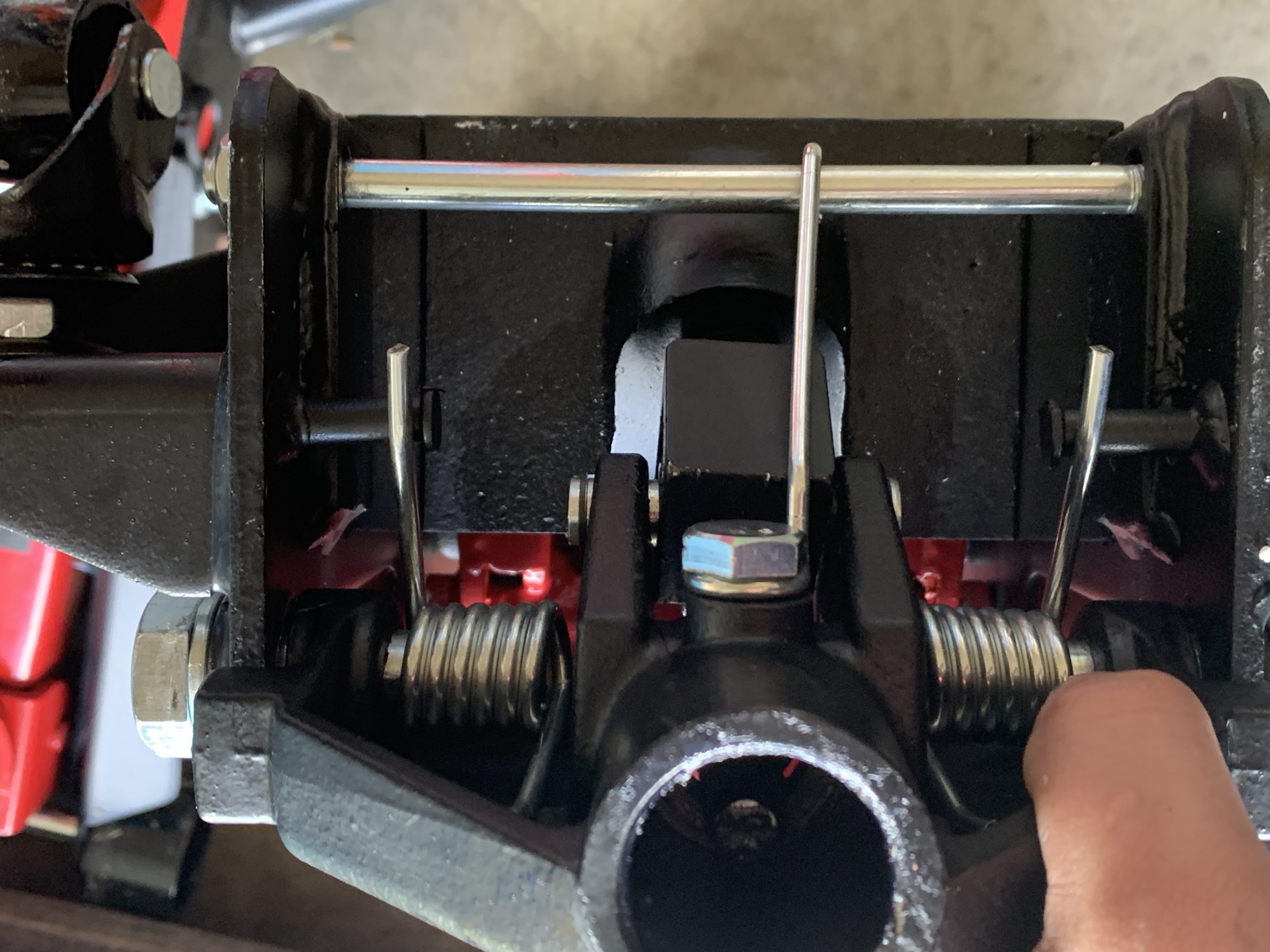 Blackhawk B6350 Black/Red Fast Lift Service Jack - 3.5 Ton Capacity, 28 1/2