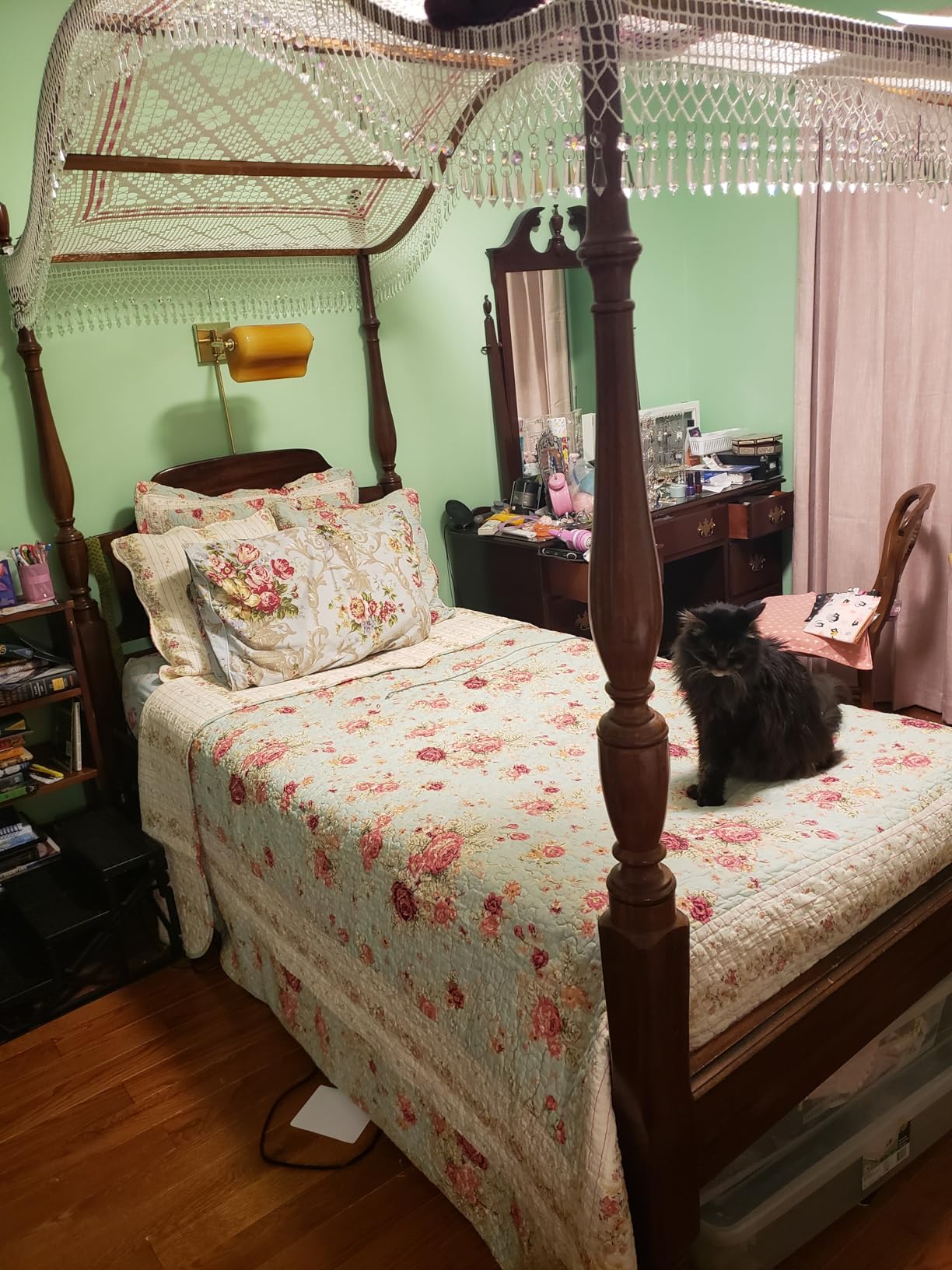 Greenland Home Antique Rose 100% Cotton Heirloom-Quality Quilt Set, 5-Piece Full/Queen, Ecru customer photo 1