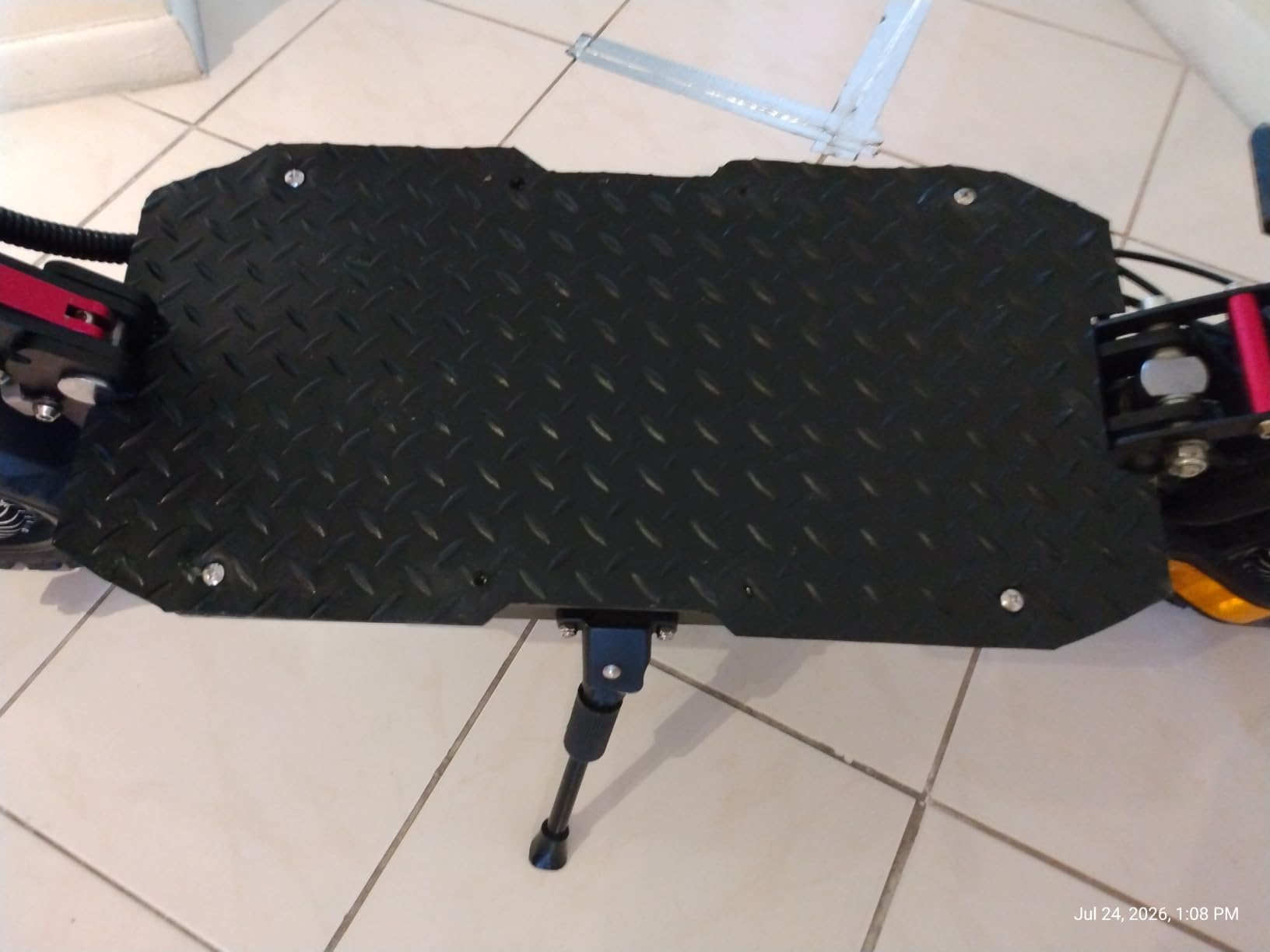 Rubber-Cal Diamond-Plate Rubber Flooring Roll - 3 mm x 4 ft x 7 ft Roll - Black customer photo 1
