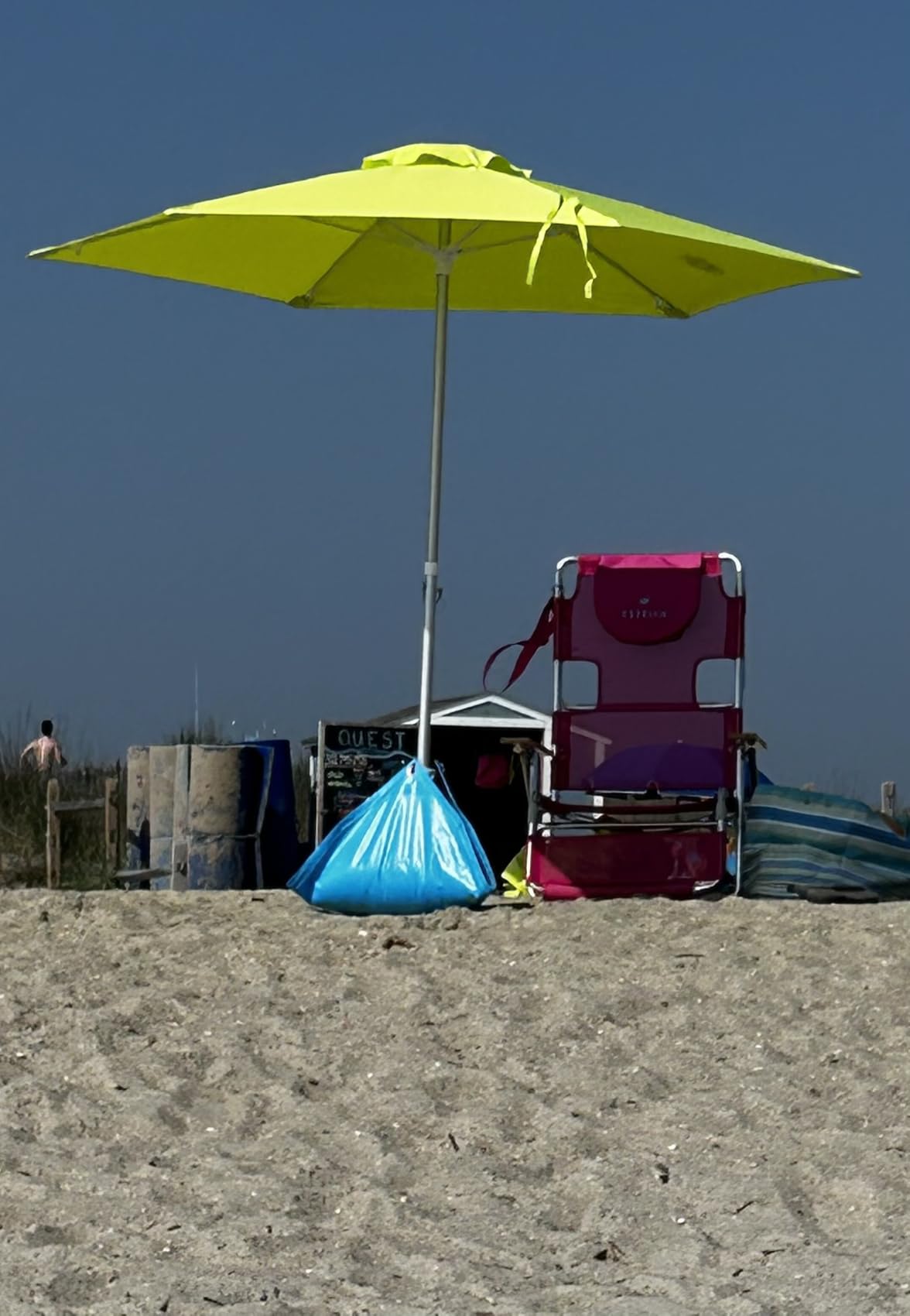BEACHBUB ALL-IN-ONE BEACH UMBRELLA SYSTEM. Includes ULTRA Base (compliant with the ASTM F3681-24 Beach Umbrella Safety Standard). (Deep Ocean Blue) customer photo 1
