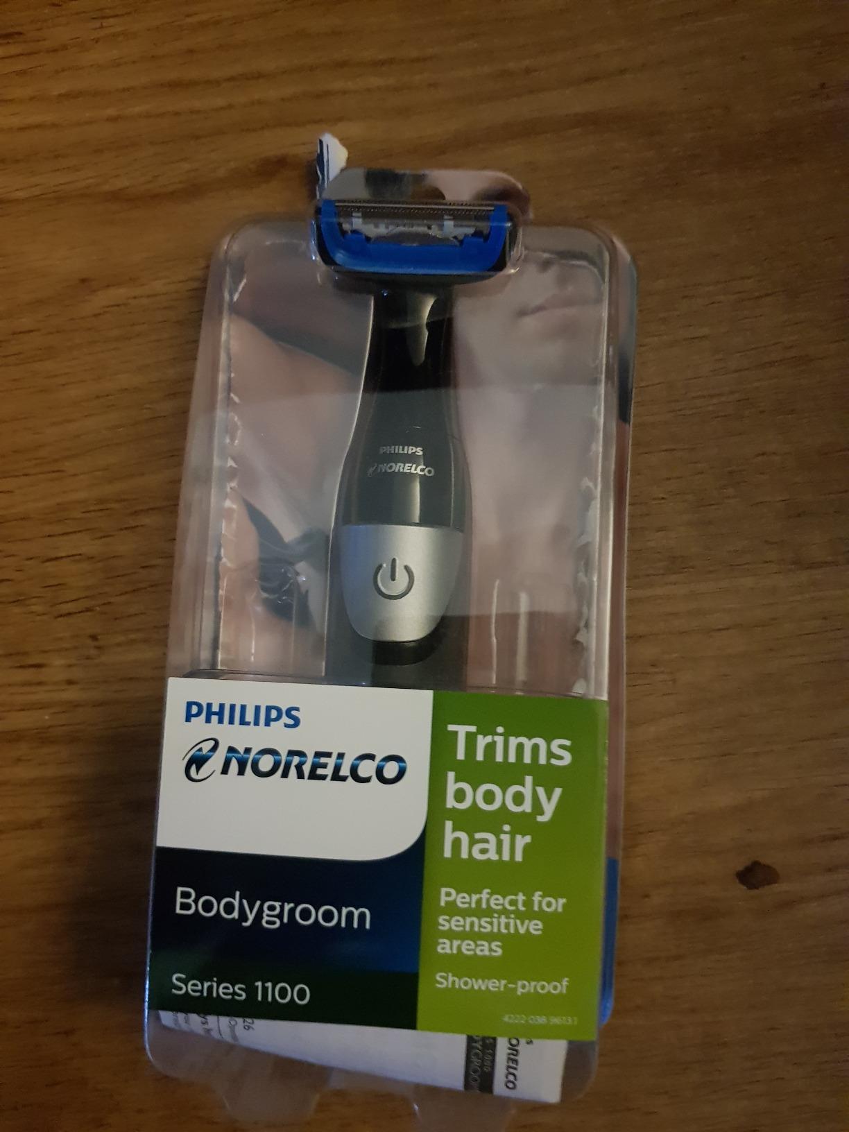 Philips Norelco Bodygroom Series 1100, BG1026/60, Showerproof Body Hair Trimmer and Groomer for Men customer photo 2