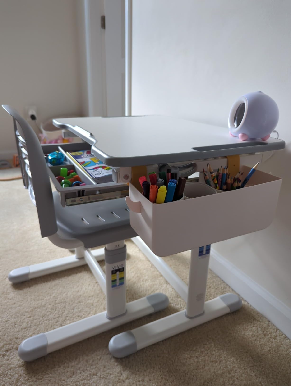 VIVO Gray Height Adjustable Childrens Desk and Chair Set | Kids Interactive Workstation customer photo 1
