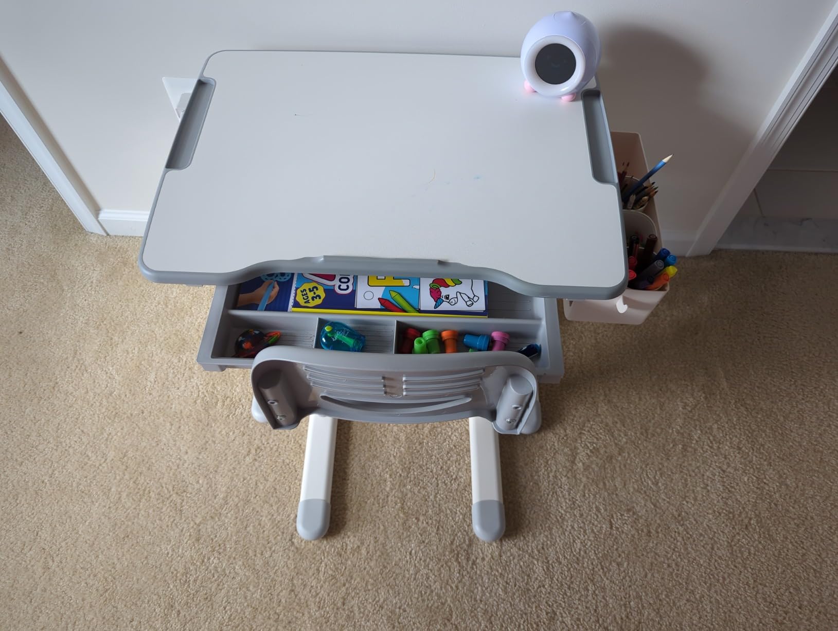 VIVO Gray Height Adjustable Childrens Desk and Chair Set | Kids Interactive Workstation customer photo 2