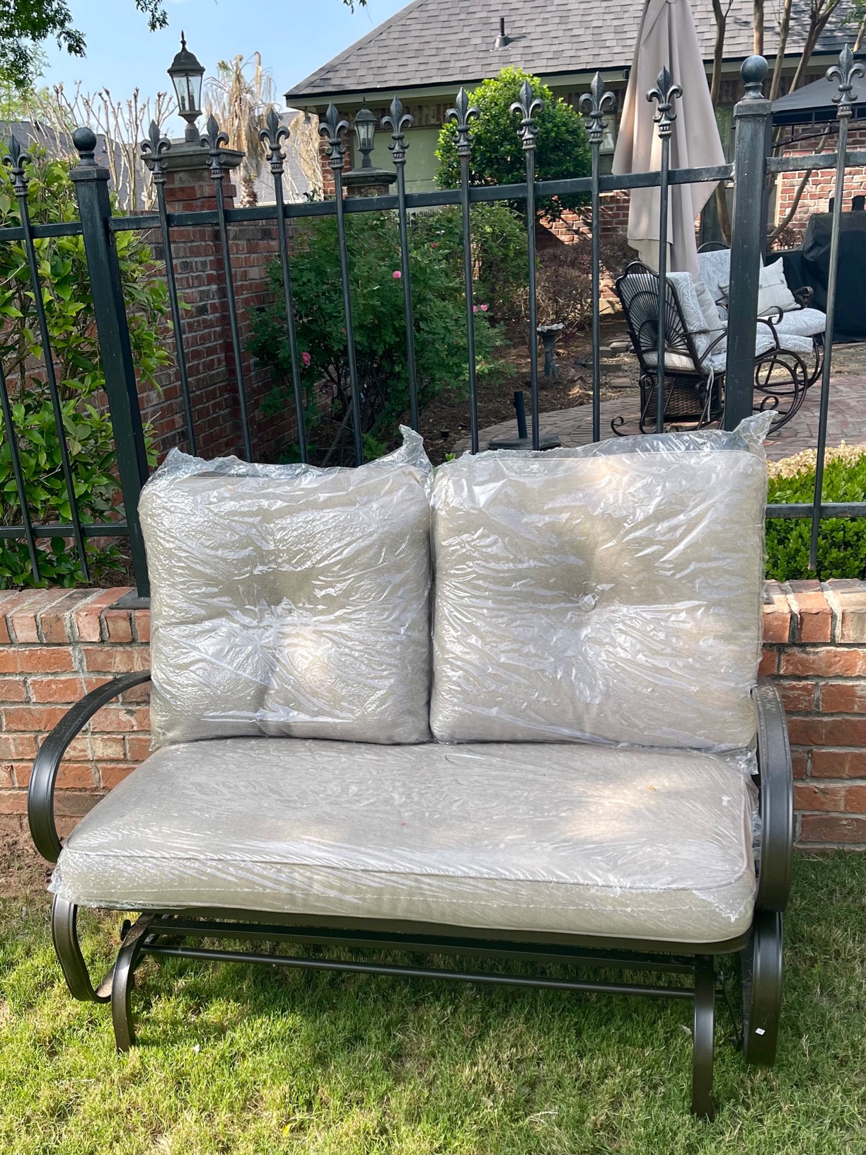 Giantex Outdoor Glider Bench, Patio 2 Person Loveseat with Removable Cushion, Thick Padded Seat, Stable Steel Frame, Outside Glider Swing Chair for Deck, Poolside, Yard, Balcony, Porch, Beige customer photo 1