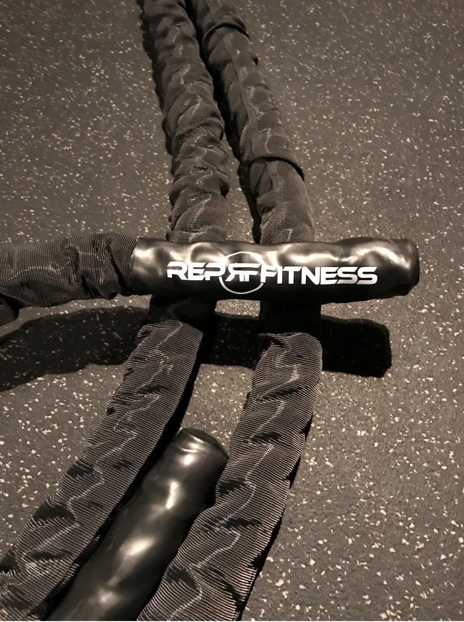 REP Fitness Battle Rope | 30/40/50 Ft Heavy Training Cord for Home Gym, Strength Workout, Cross Fit, Cardio Conditioning, Exercise Equipment with Protective Sleeve & Textured Grip Handles | 3 Colors customer photo 2