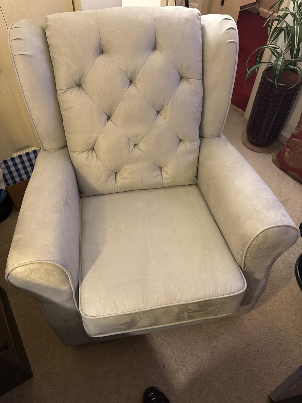 Delta Children Emerson Upholstered Glider Swivel Rocker Chair, Dove Grey with Soft Grey Welt customer photo 1