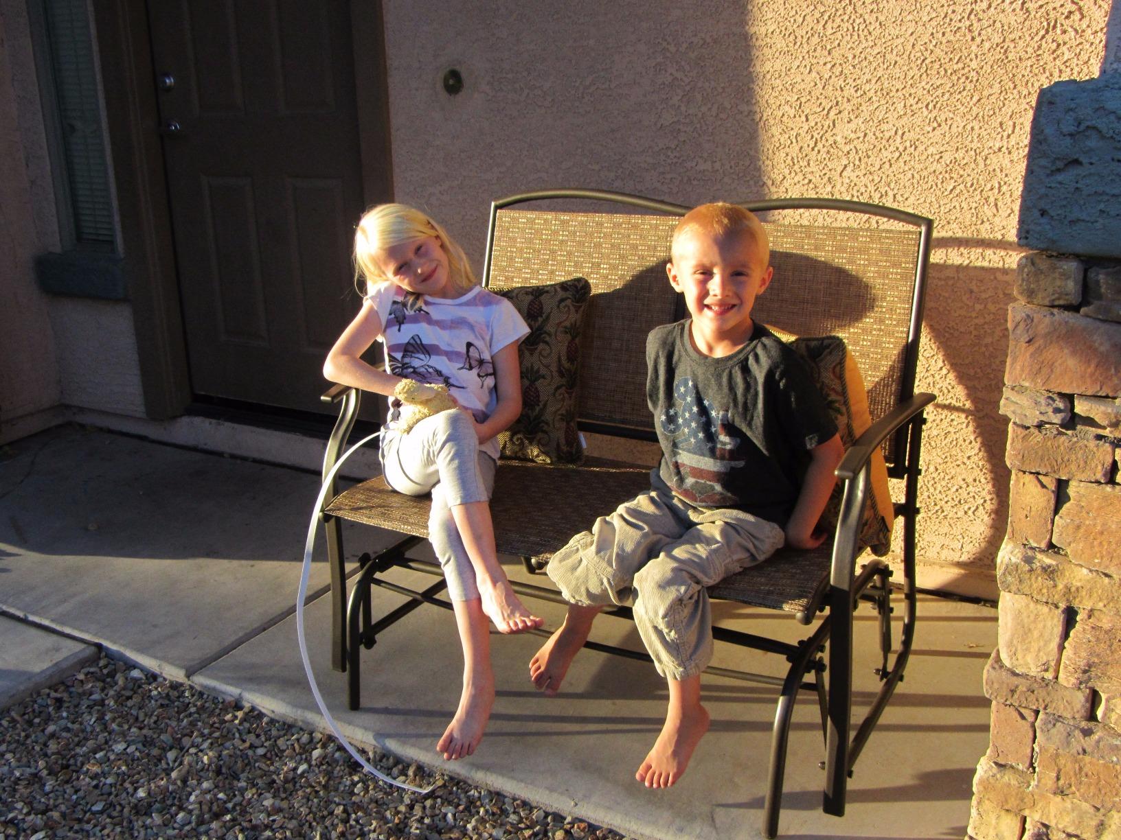 Giantex Patio Glider Bench, 400 Lbs Capacity, Steel Frame, Brown, Outdoor Swing Chair, 2-Person Loveseat, Back Support, Ergonomic Design, Superior Fabric, Natural Style | 400 LBS Capacity, Patio Swing Rocker, 2-Person Loveseat for Backyard, Poolside, Lawn, Balcony, Porch Glider Bench(Brown) customer photo 2