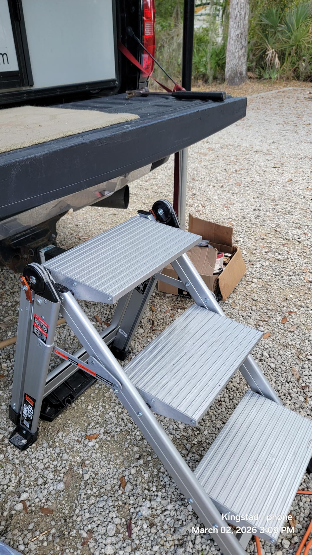 Little Giant Jumbo Step 4-Step Foldable 2.9 ft Aluminum Stool, 11904 | Foldable Aluminum Step Stool, Extra-Wide Stair-Like Treads, Rotating Handrail, Tool Tray, 375 lbs. Weight Capacity customer photo 1