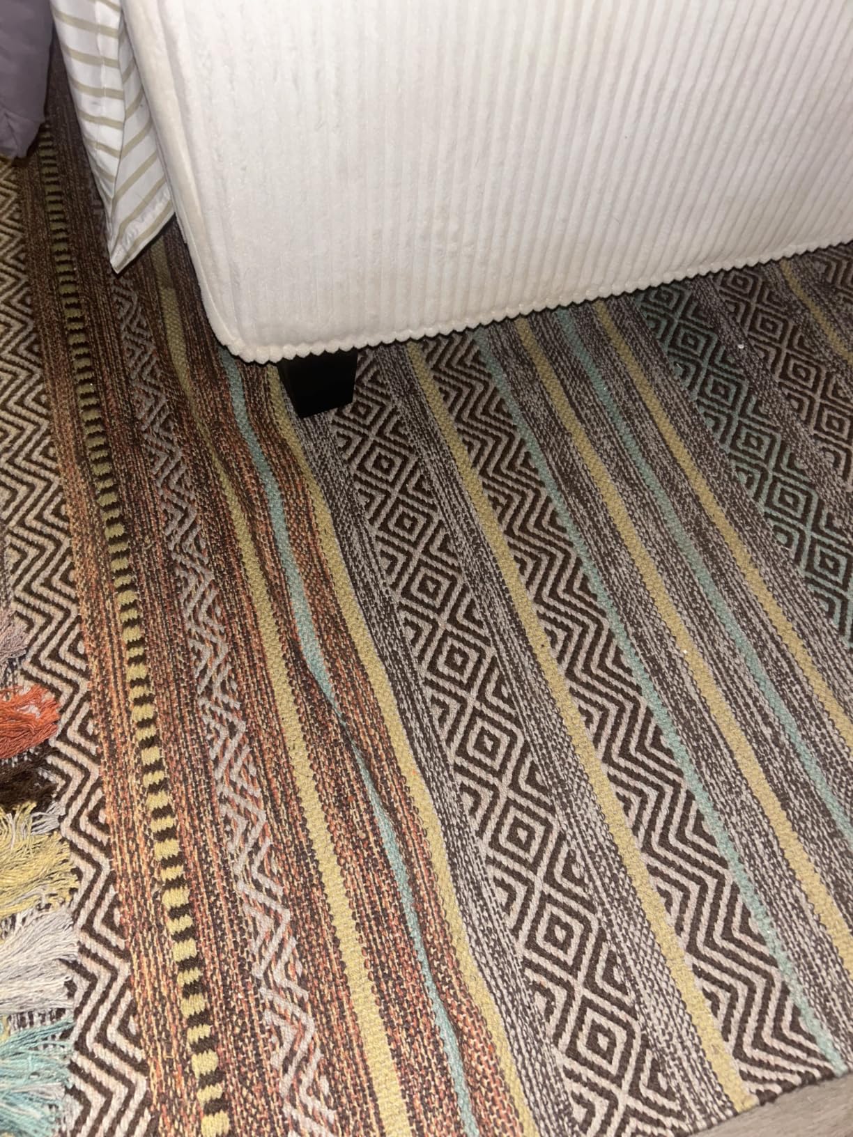 SAFAVIEH Montauk Collection Area Rug - 5' x 8', Rust & Multi, Handmade Boho Stripe Fringe Cotton, Ideal for High Traffic Areas in Living Room, Bedroom (MTK901D) customer photo 2