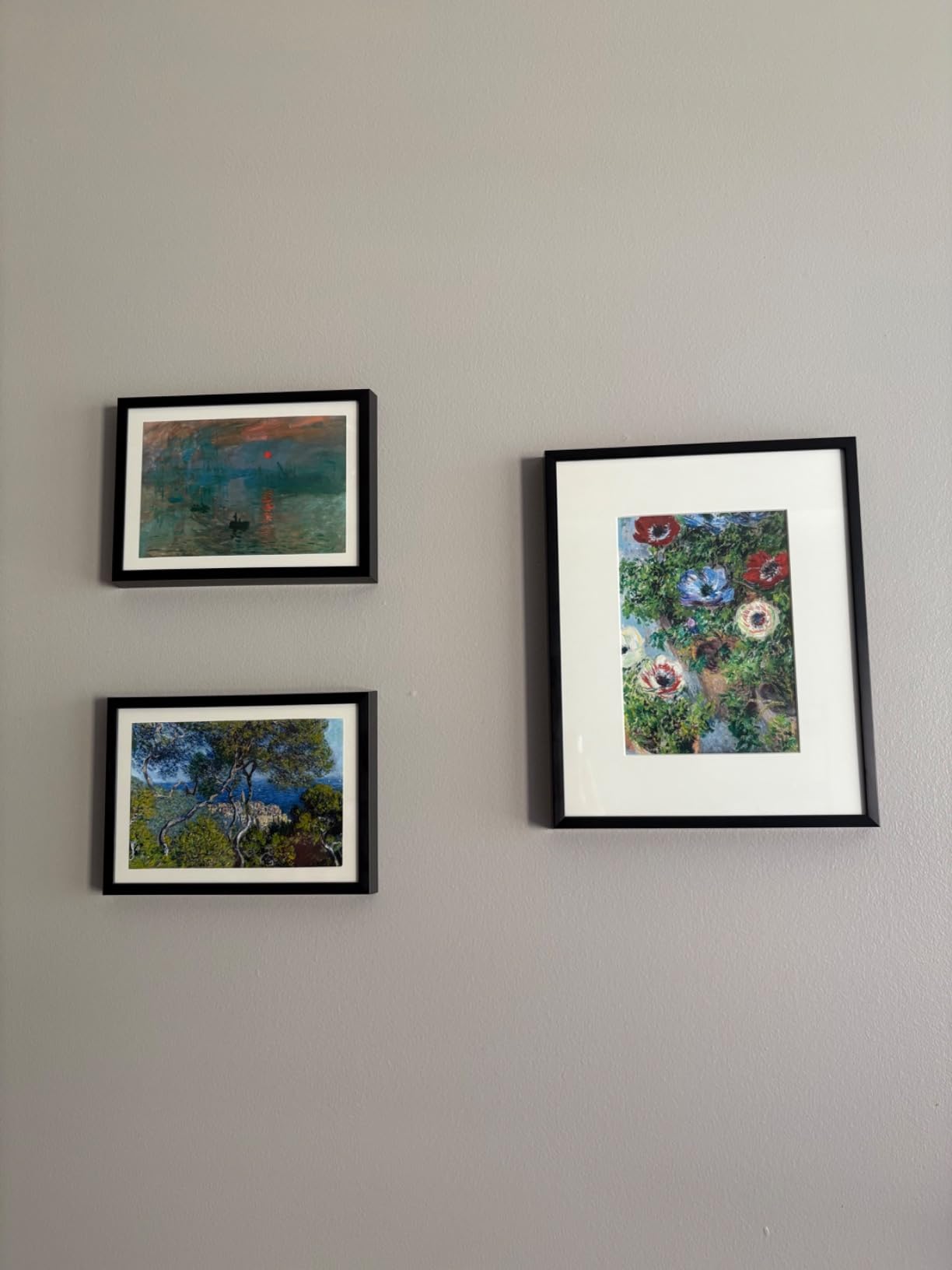 Golden State Art, Aluminum Gallery Wall Frame Set of 7 - Includes One 11x14, Two 8x10, and Four 5x7 - Metal Frames with Mat & Real Glass Cover for Elegant Home or Office Decor (Style 2, Black) customer photo 2
