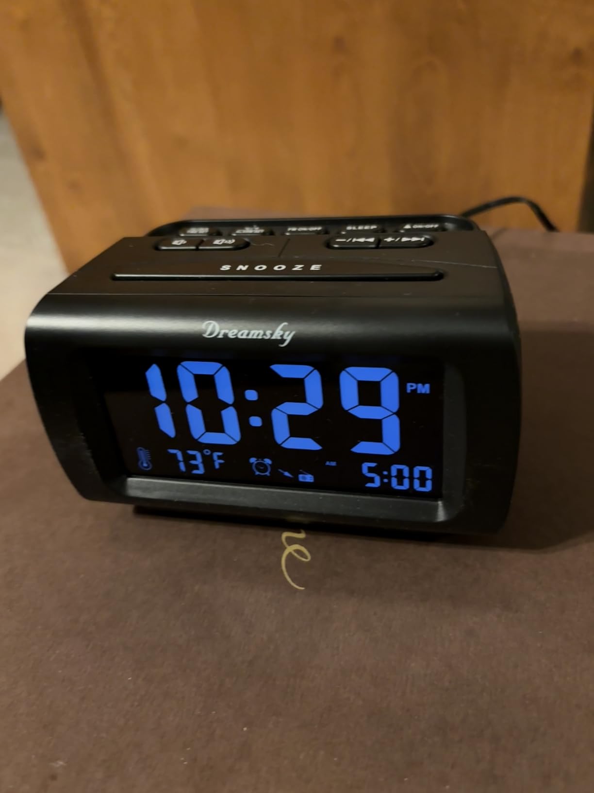 DreamSky Small Digital Alarm Clock for Bedroom, Large Big Numbers Display | Clocks for Living Room, Electric Bedside Desk Clock with USB Charging Port, Dimmer, Adjustable Volume, USB-C Adapter Powered customer photo 2