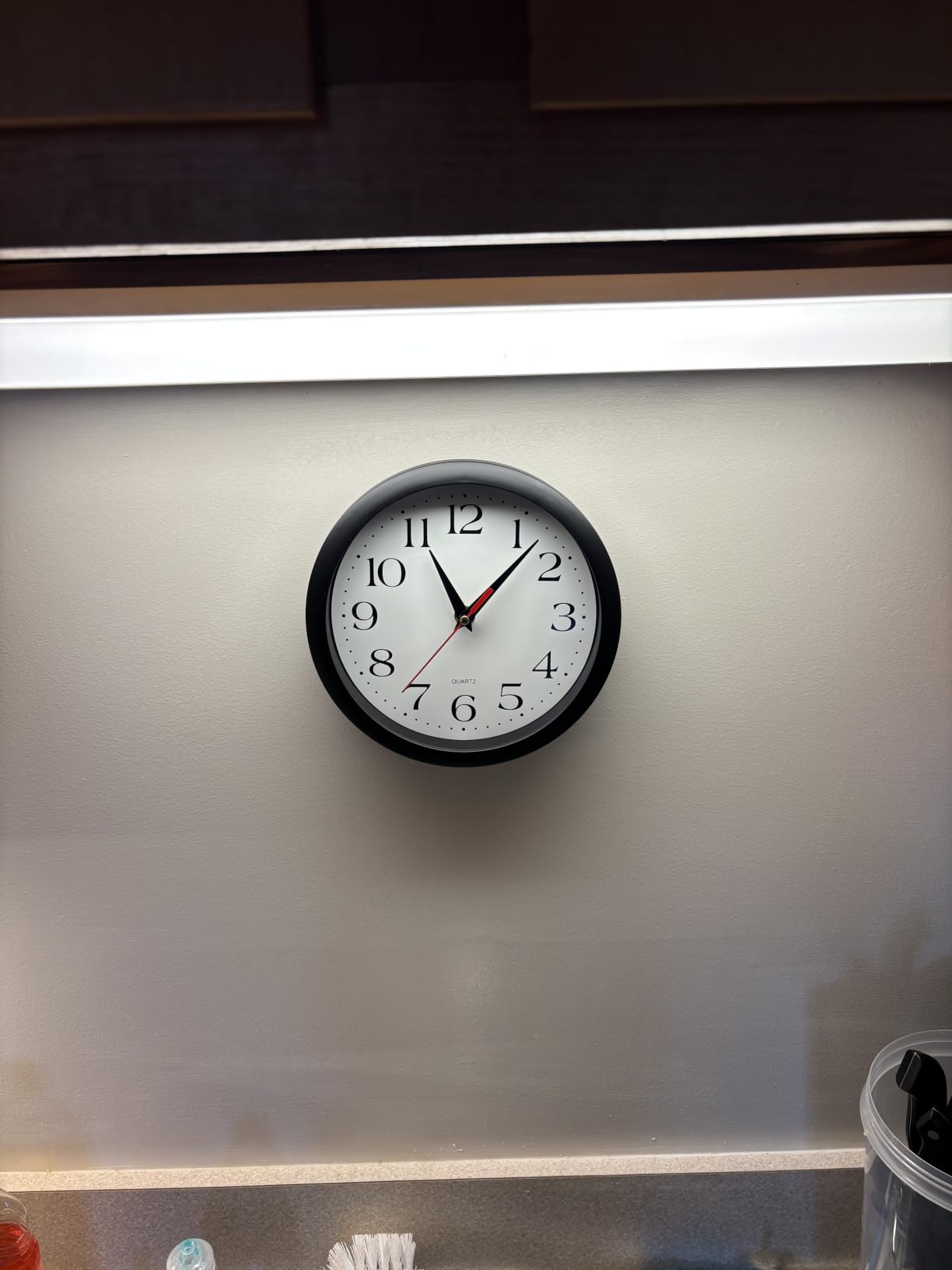 Bernhard Products Black Wall Clock, Large 13-Inch Silent Non Ticking Quartz Battery Operated Round Easy to Read Classroom/Home/School/Office Clock customer photo 2