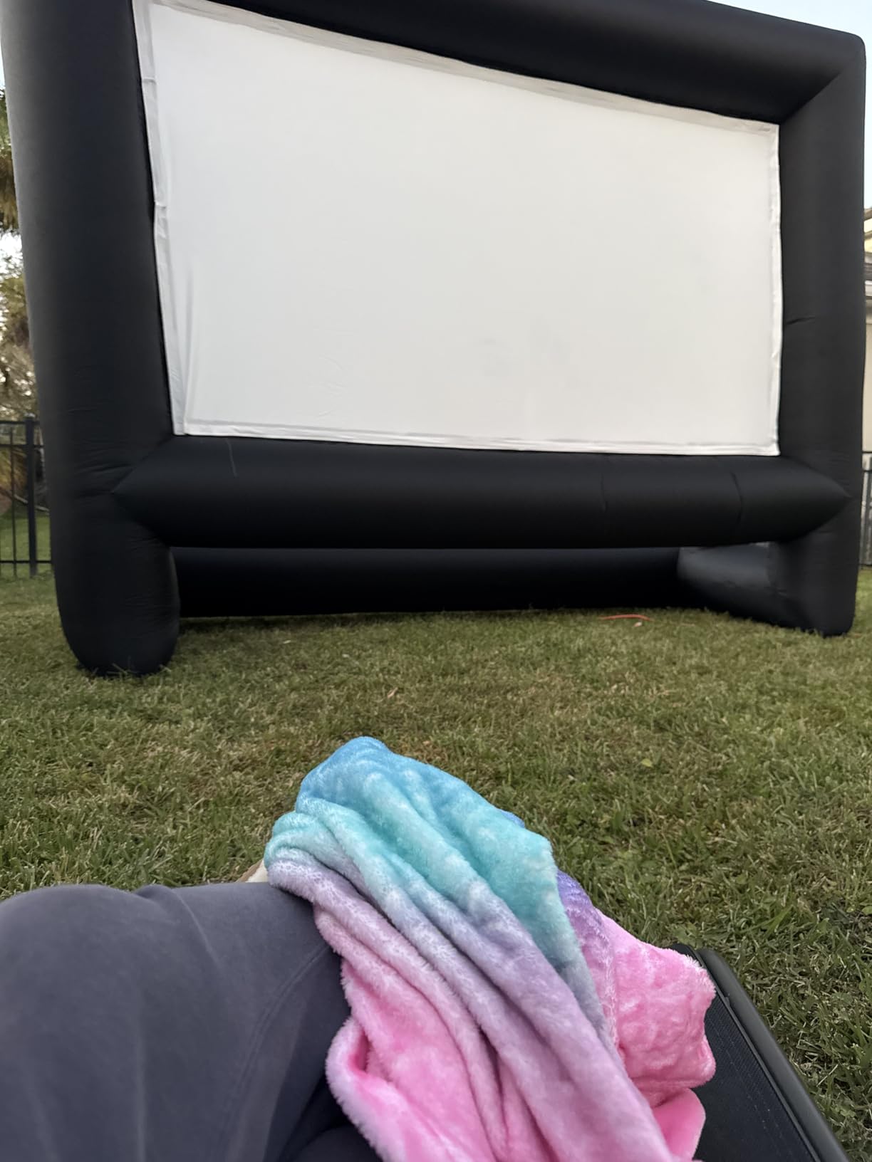 XHYCPY 20 Feet Inflatable Projector Screen Outdoor Inflatable Movie Screen with Air Blower Storage Bag, Easy Set Up Blow Up Screen for Backyard Movie Night, Theme Parties, Celebrations customer photo 1