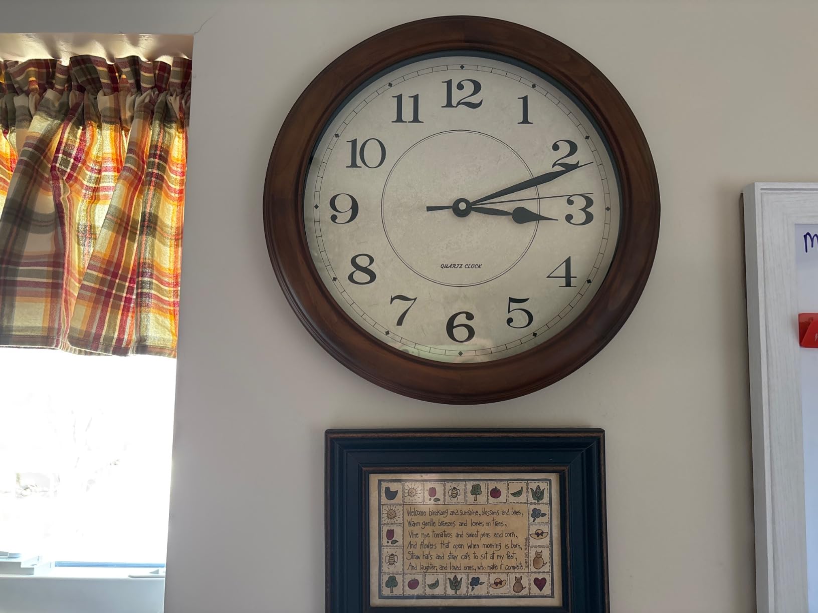 Kesin Wall Clock Wood 14 Inch Silent Wall Clocks Large Decorative Battery Operated Non Ticking Analog Retro Clock for Living Room, Kitchen, Bedroom customer photo 2