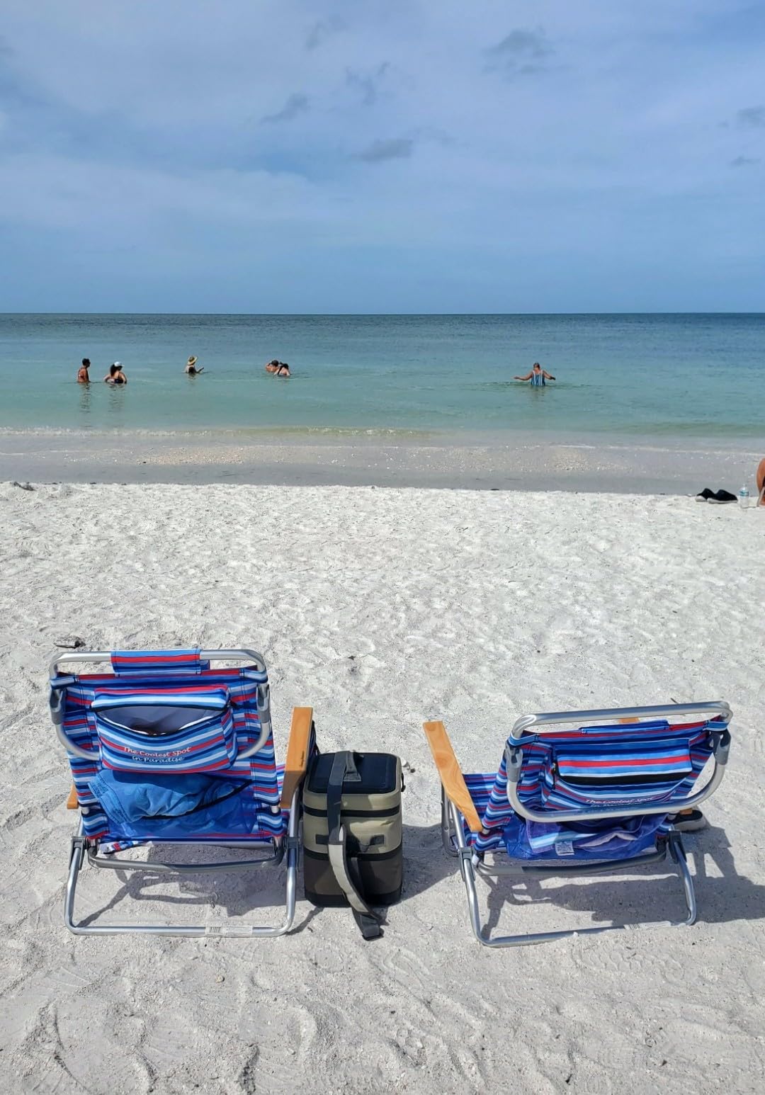 Tommy Bahama 5-Position Classic Lay Flat Folding Backpack Beach Chair, Polyester, Navy customer photo 1