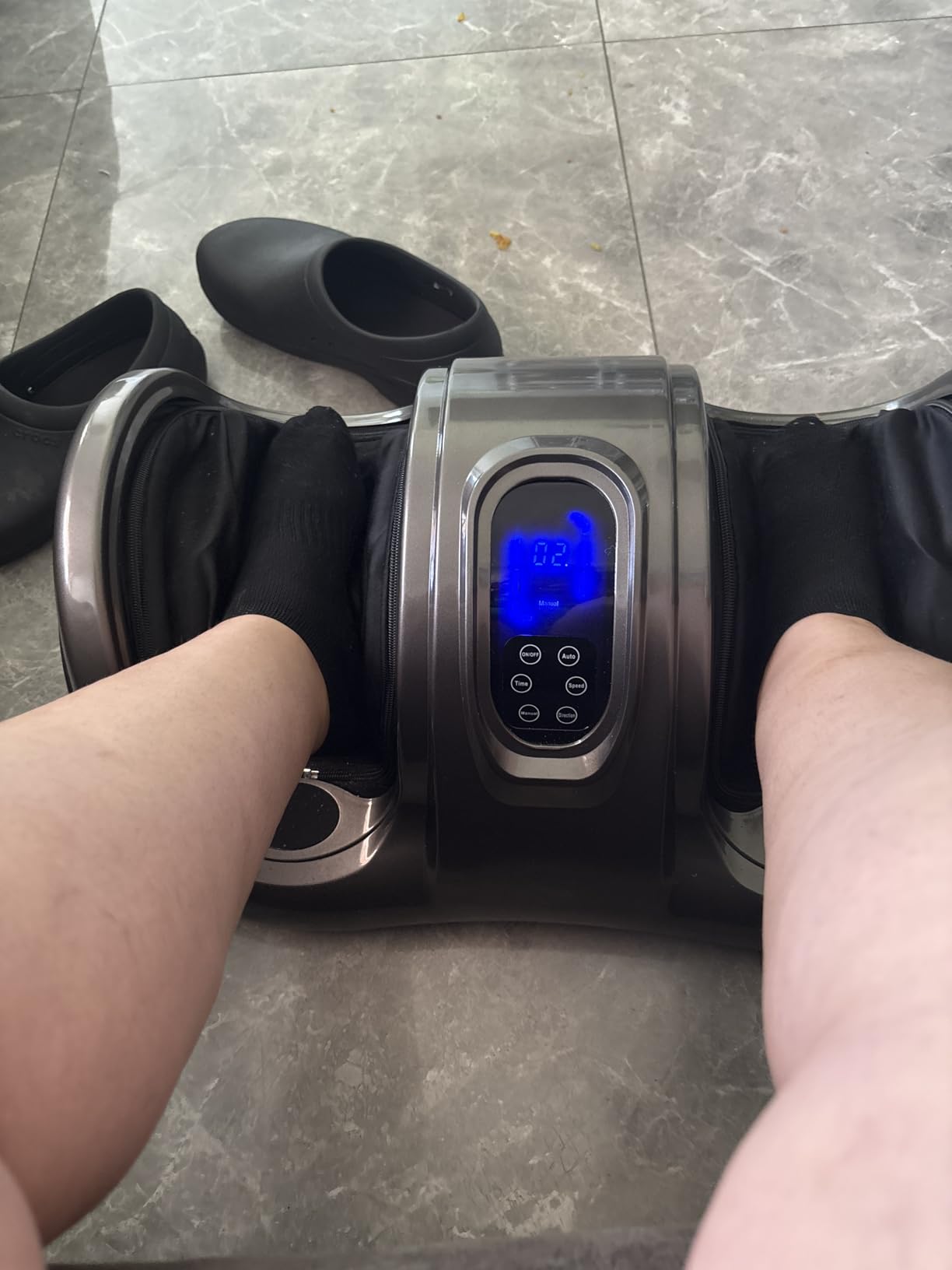 Best Choice Products Shiatsu Foot Massager for Pain Relief, Plantar Fasciitis, Neuropathy, Blood Circulation, Remote Control w/Compact Design - Gray customer photo 2