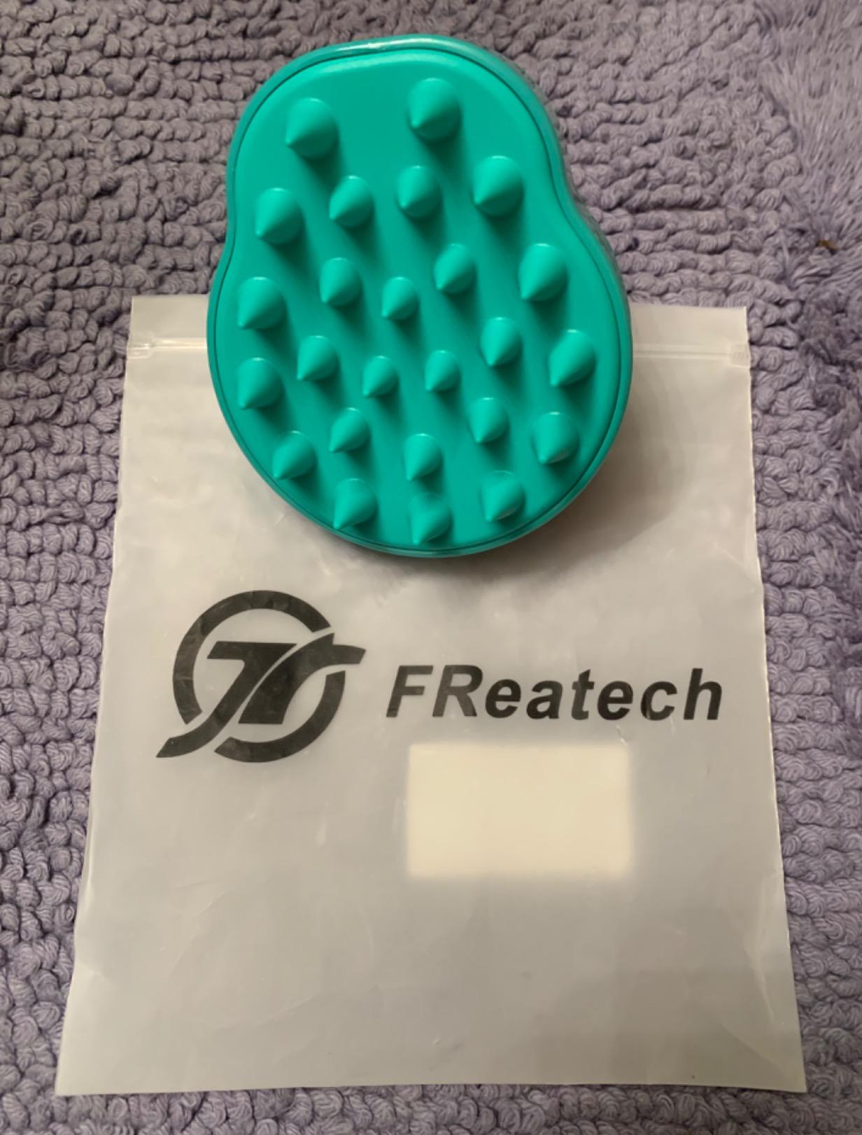 FREATECH Scalp Scrubber Scalp Massager Hair Growth, Shower Shampoo Brush with Silicone Bristles for Dandruff Removal and Hair Care, Wet & Dry Hair Massager Scalp Exfoliator for Men Women Kids,Black customer photo 2
