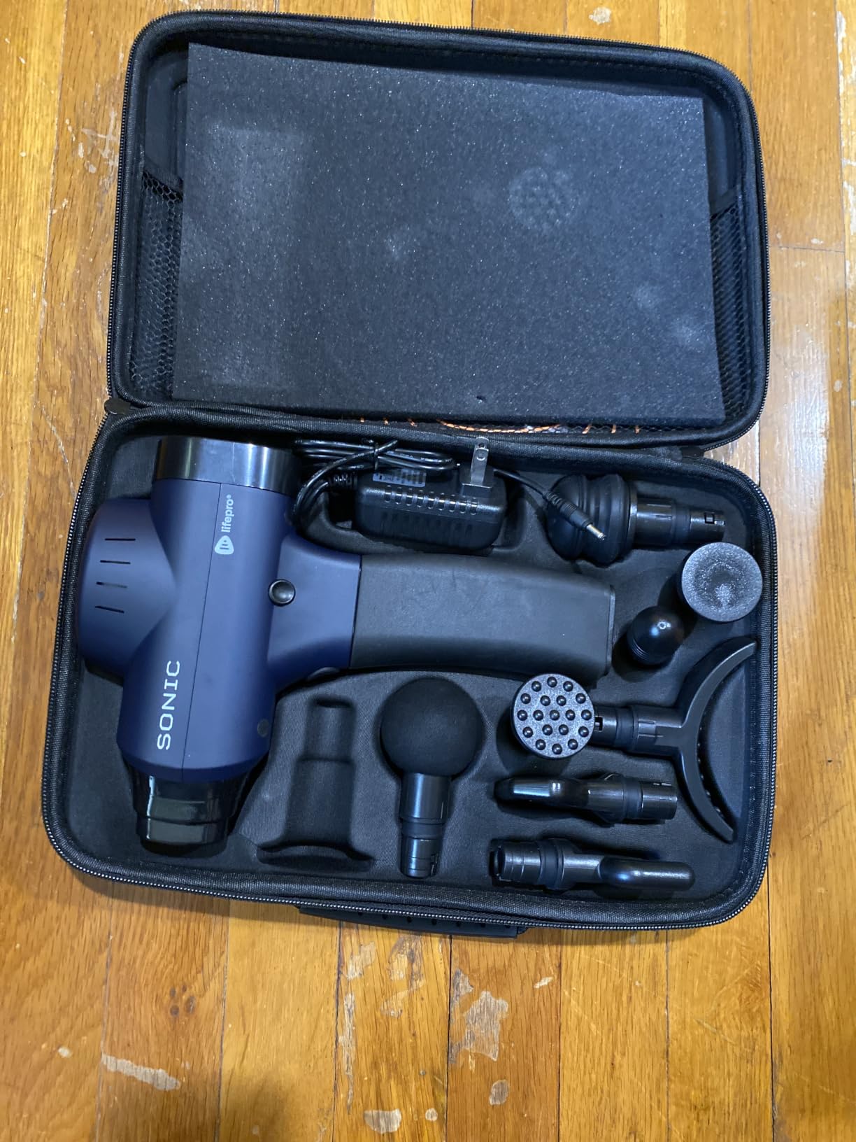 Lifepro Massage Gun - Percussion Muscle Massager for Athletes with 8 Massage Heads and 5 Speed Settings - Deep Tissue Back and Muscle Massage Gun for Recovery customer photo 1