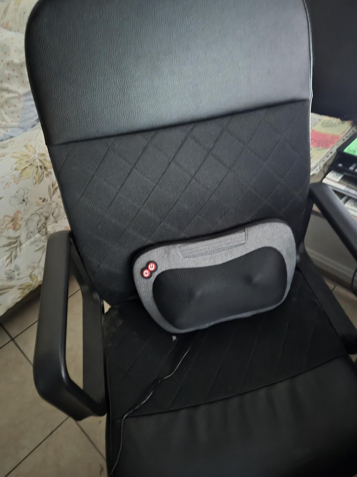 VIKTOR JURGEN Shiatsu Back Massager with Heat - Deep Tissue Massage for Neck, Shoulder, Back Pain Relief, Electric Kneading 3D Massage Pillow, Christmas for Men Women Dad Wife Mom Gifts (NOT Cordless) customer photo 1