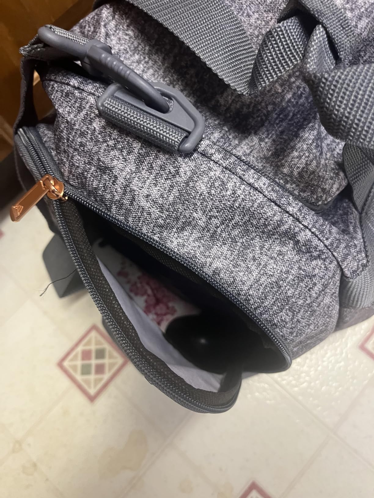 adidas Unisex Defender 4.0 Gym Duffel Bag for Men and Women customer photo 1