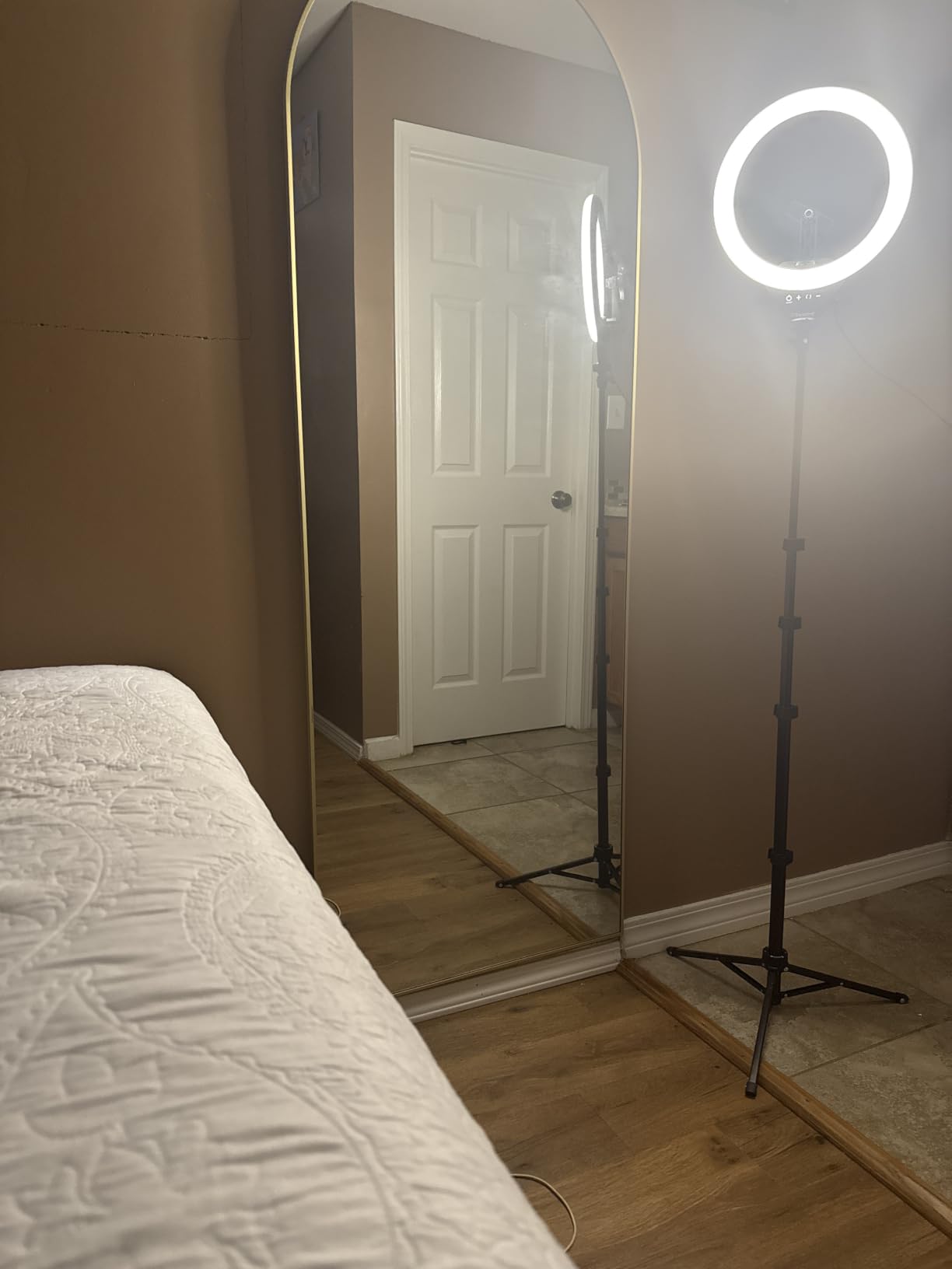 UBeesize 12'' LED Ring Light with 62'' Tripod Stand, Selfie Ring Light for Video Recording, Live Streaming, TikTok & YouTube, Compatible with iPhone & Android (Black) customer photo 2