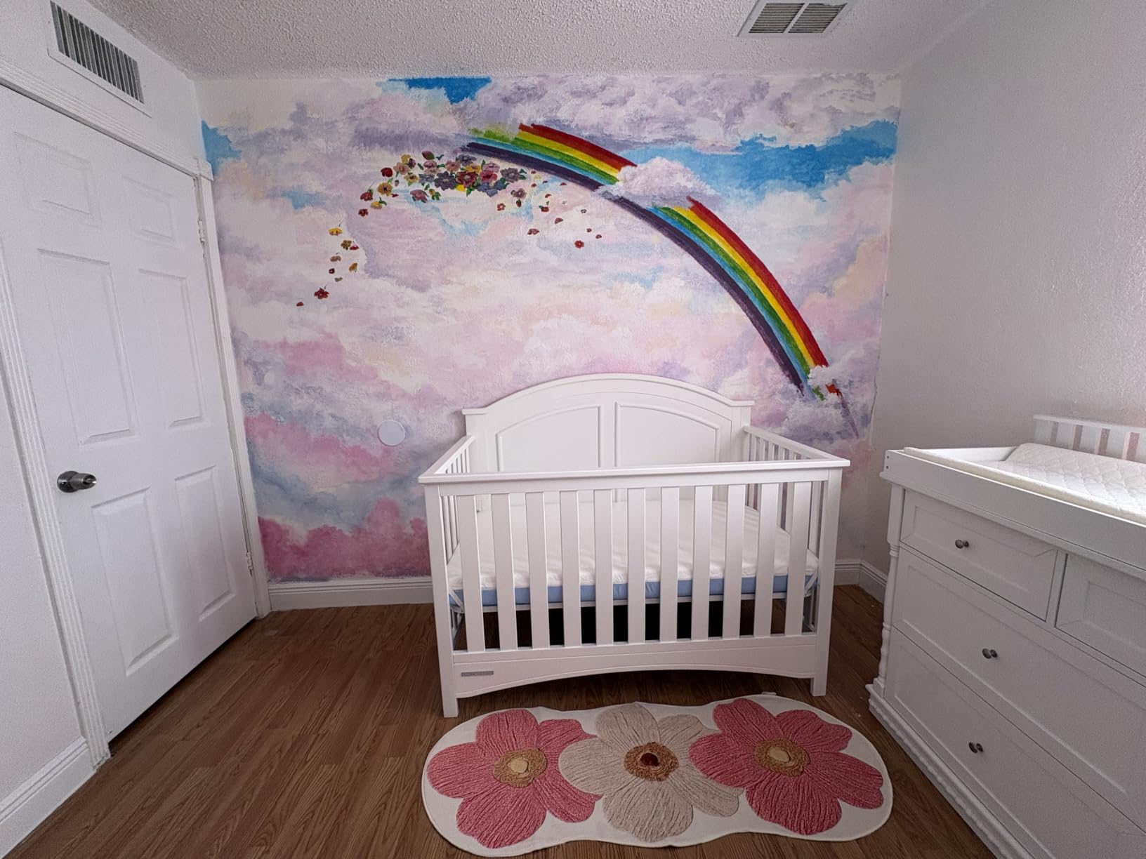 Delta Children Perry 6-in-1 Convertible Crib - Greenguard Gold Certified, Moonstruck Grey customer photo 1
