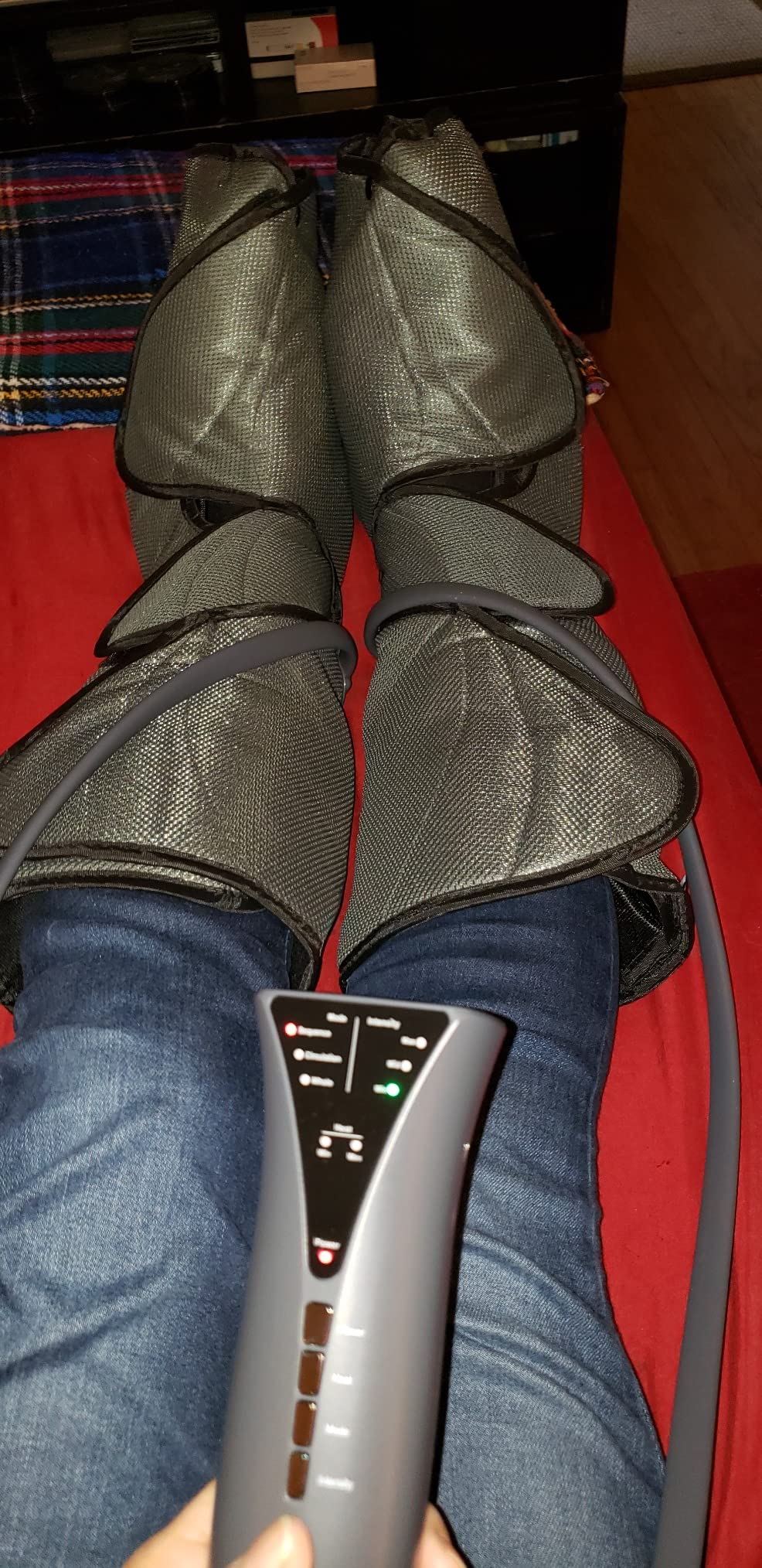 FIT KING Air Compression Leg and Foot Massager with Heat for Circulation and Pain Relief Helpful for Swollen Legs Edema RLS - Great Gift for Women Mom customer photo 2