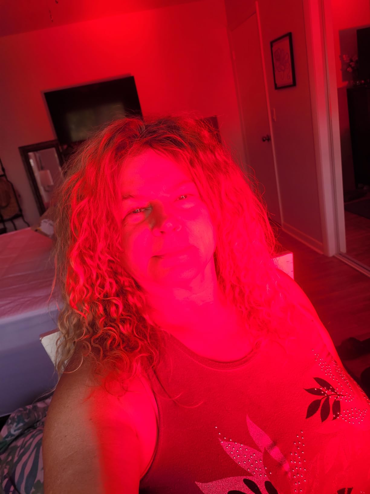 Hooga Red Light Therapy Panel Device - 660nm Red & 850nm Near Infrared Light Therapy, LED Light Therapy Lamp, 60 Dual Chip LEDs, Timer, Table Top Stand Included - PRO300 customer photo 2