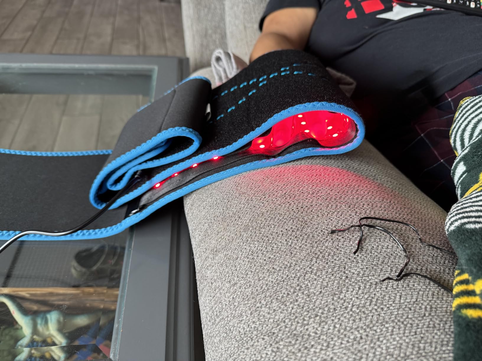Lifepro Red Light Therapy Belt - Infrared Red Light Therapy for Body, Back Pain and Shoulder - 660nm & 850nm Near Infrared Heating Pad - Adjustable & Portable for Wellness & Relaxation customer photo 2