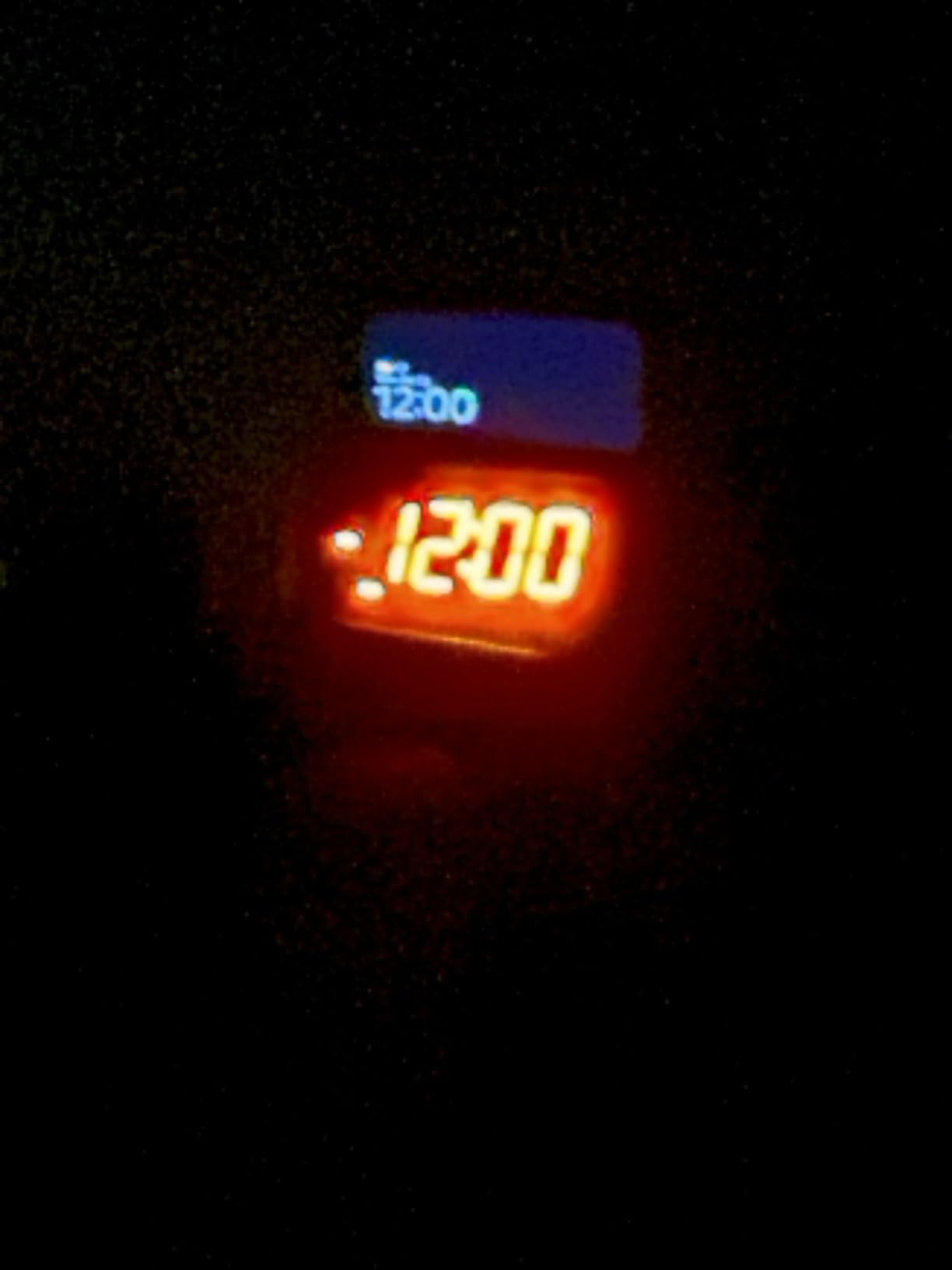 Emerson CKS1521 SmartSet Bluetooth Dual Alarm Clock Radio with 1.4