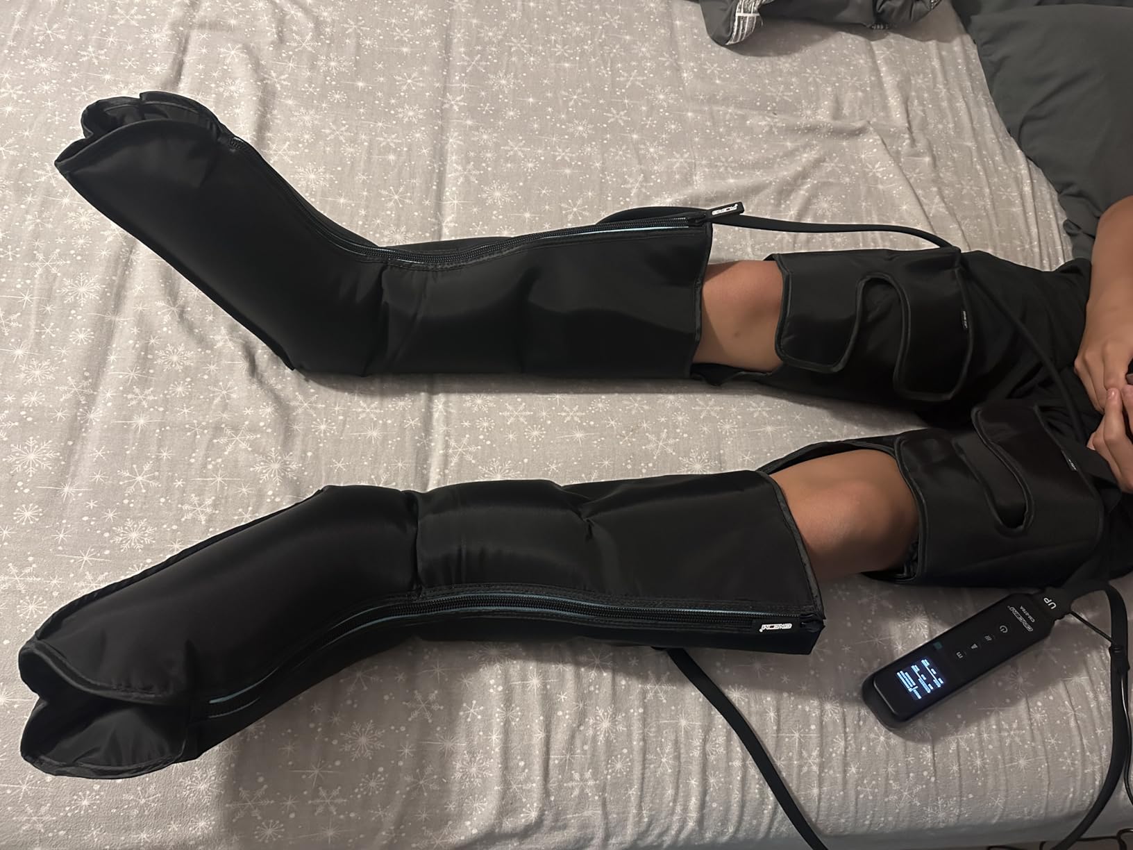 CINCOM Leg Massager with Heat and Compression, Air Compression Boots for Leg Calf & Foot Recovery customer photo 1