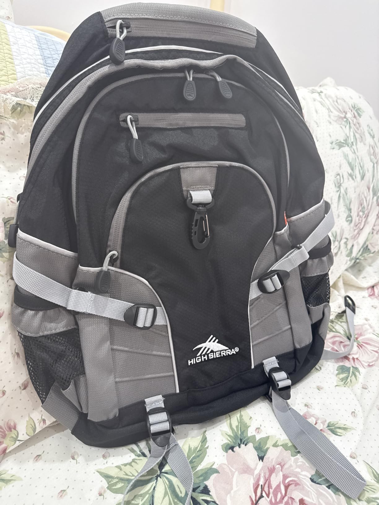 High Sierra Loop Backpack, Travel, or Work Bookbag with Tablet Sleeve, One Size, Steel Grey/Mercury/Neon Green customer photo 1