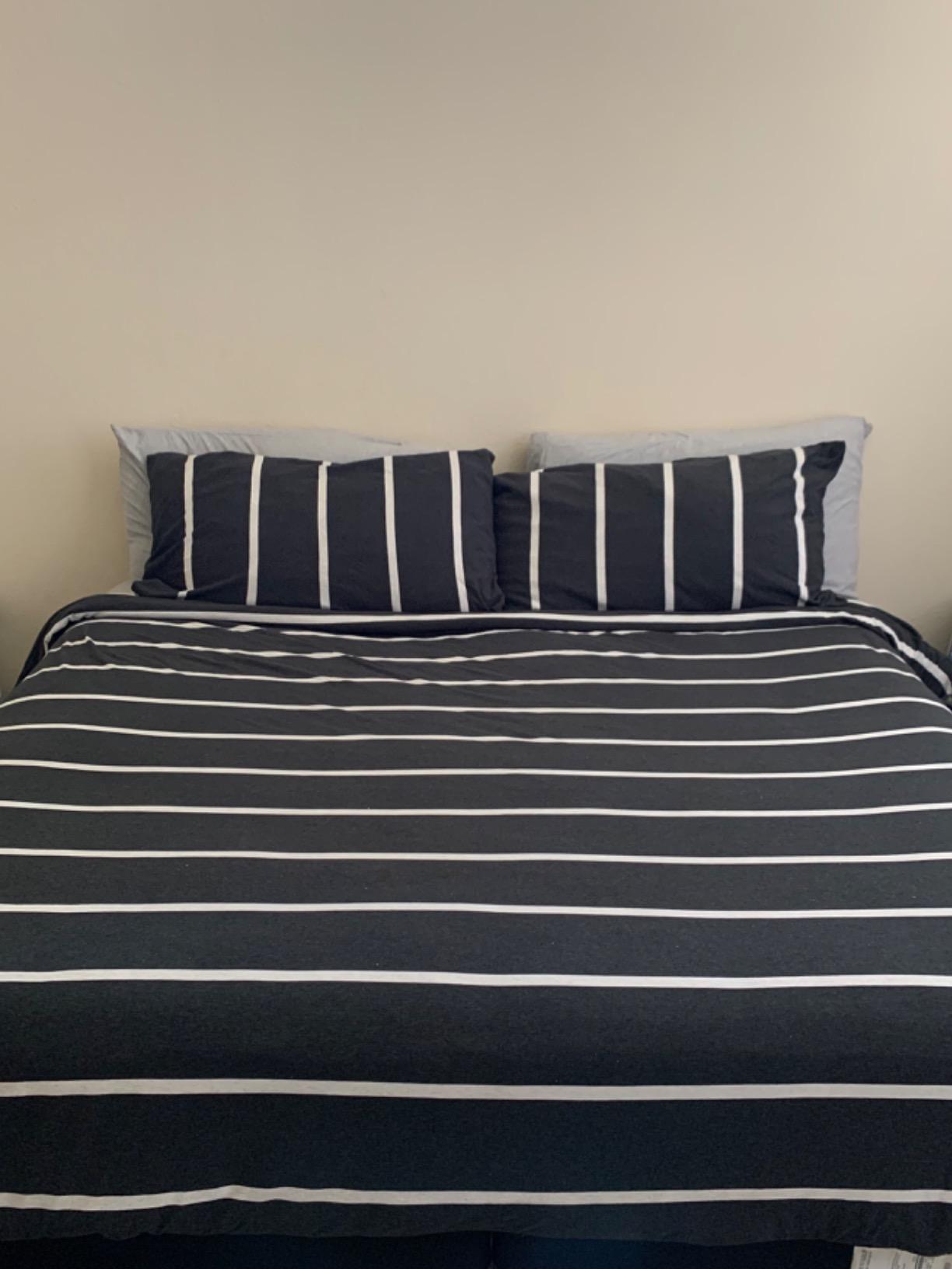 LIFETOWN 100% Jersey Knit Cotton Fitted Sheet Set, Tshirt Feel, Extra Deep Pocket, Wrinkle-Free Ultra Soft (Off White, King) customer photo 2