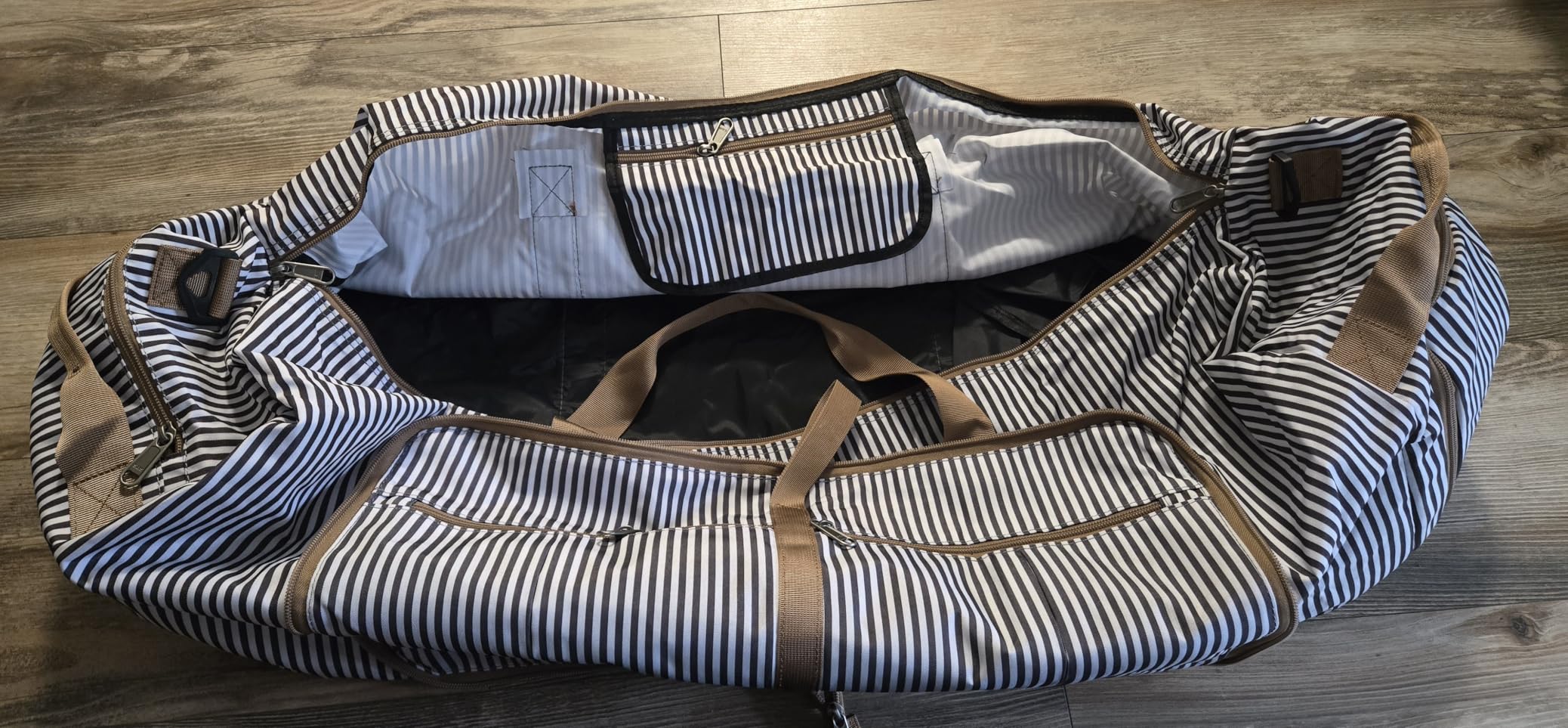 120L Foldable Collapsible Waterproof Travel Duffel Bag for Men and Women with Shoe Compartment customer photo 2
