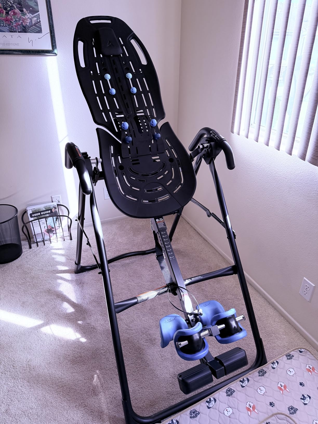 TEETER ComforTrak EP-560 Inversion Table, Decompression Surface for Full-Body Stretch, Ergo Embrace Ankle Supports, Integrated Accessories, UL Safety Certified, Heavy-Duty 300 lb Capacity customer photo 2