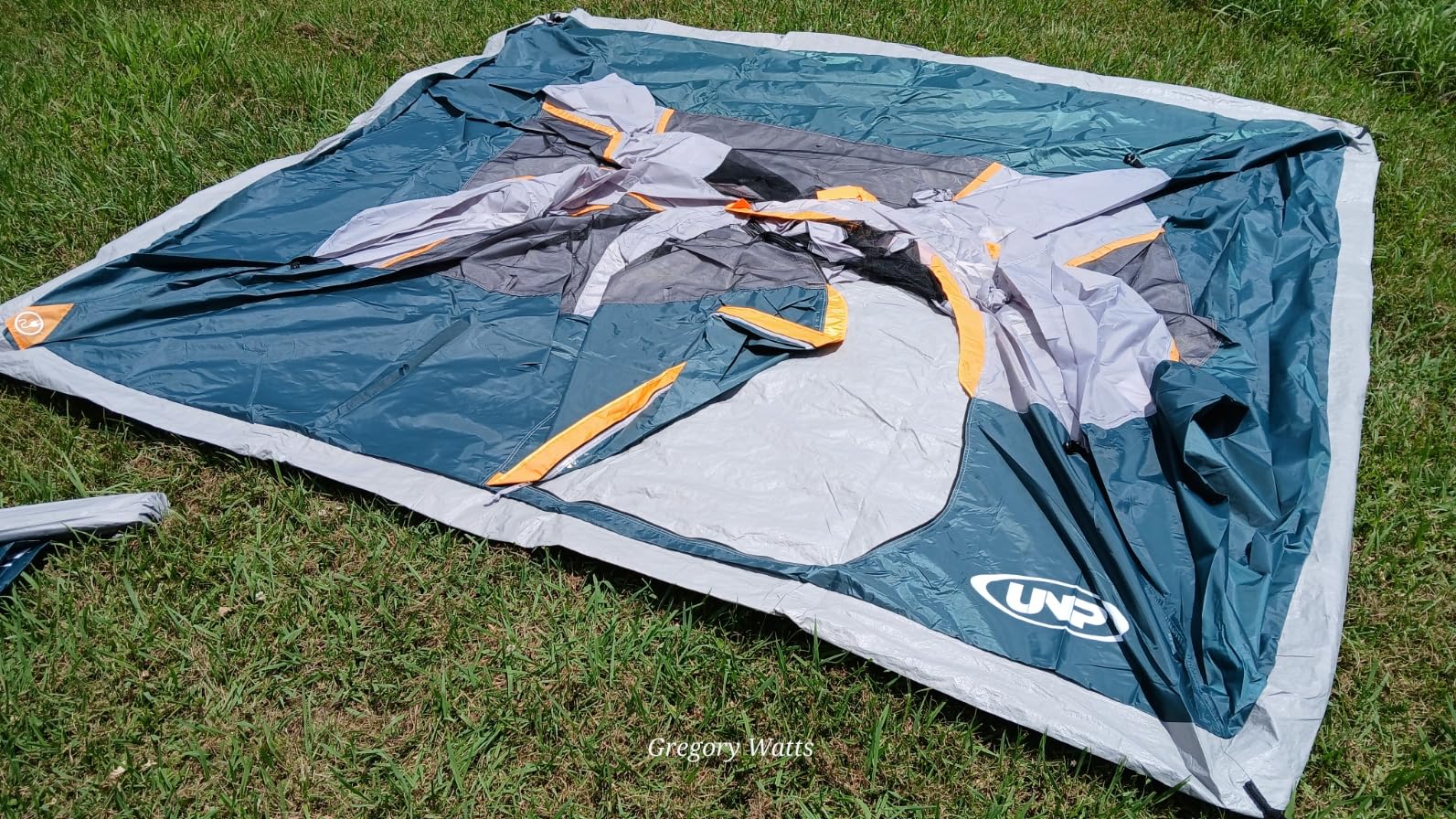 UNP 6 Person Tents for Camping Waterproof Family Cabin Tent with Rainfly | Easy Setup Windproof Double Layer Camping Tent with 1 Mesh Door & 5 Large Mesh Windows 10'X9'X78in(H) customer photo 2