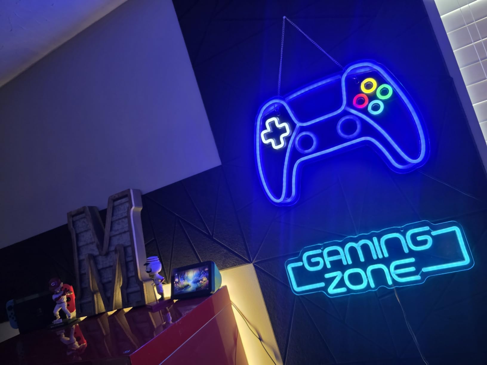 Gamer Neon Sign, Gamepad Shaped LED Neon Sign for Gamer Room Decor, Gaming Neon Sign for Boys Room Decor, Neon Gaming Sign for Gaming Wall Decor, USB Powered Gamer Gifts for Teens, Boys, Kids customer photo 1