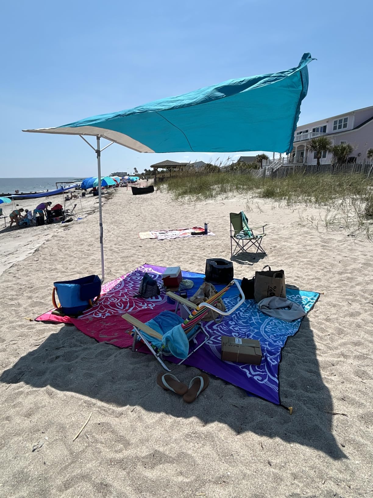 Solbello Shade - The Ultimate Wind-Driven Beach Umbrella, Effortless to Set Up, Lightweight, Won't Blow down the Beach, UPF 50+ Sun Protection customer photo 2