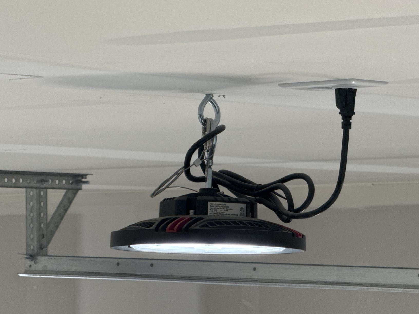 CINOTON 160W UFO LED High Bay Light, Aluminum LED Shop Lights with 24000LM, 5000K Commercial Bay Lighting for Warehouse Garage Workshop Factory, 6' Cable & Safety Rope, ETL Listed 1 Pack customer photo 2