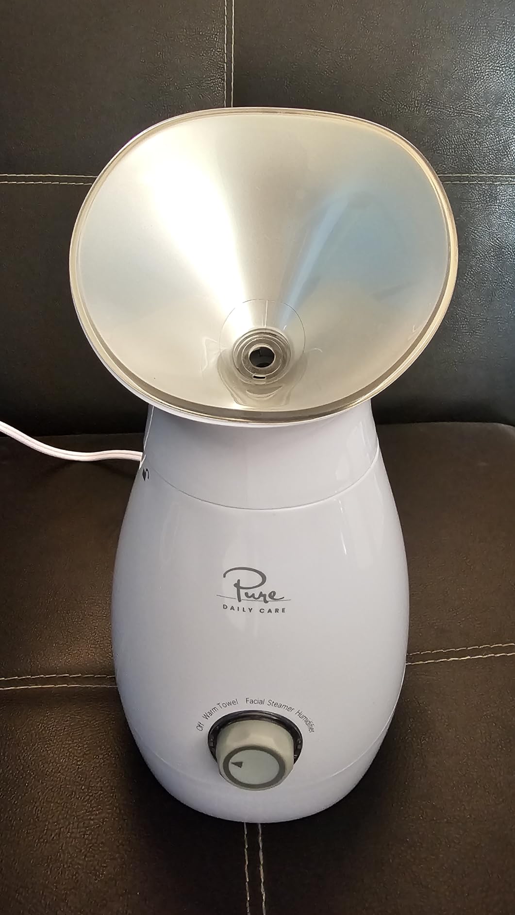 Pure Daily Care NanoSteamer Large 3-in-1 Nano Ionic Facial Steamer with Precise Temp Control - Humidifier - Unclogs Pores - Blackheads - Spa Quality - Bonus 5 Piece Stainless Steel Skin Kit (Silver) customer photo 1