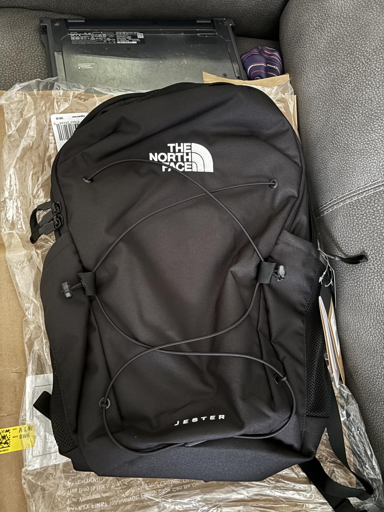 The North Face Jester Everyday Laptop Backpack - Commuter Daypack, Water Repellent, Laptop Sleeve, Khaki Stone/Forest Olive, One Size customer photo 1