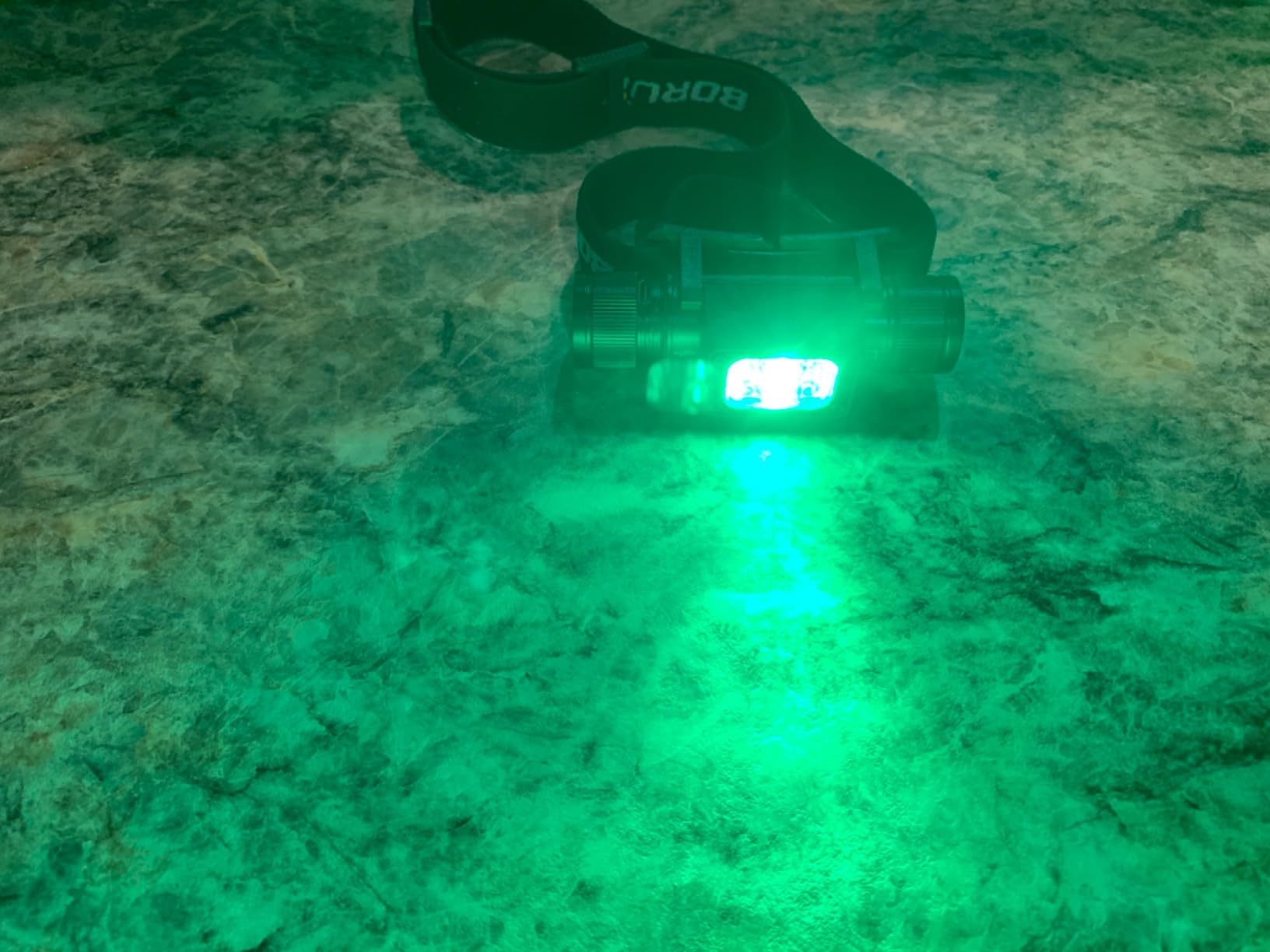 BORUIT Headlamp with Red Green Light, Head Lamps Led Rechargeable Super Bright 1000 lumens, 180 Degree Adjustable Head Light, 7 Modes, IP67 Waterproof for Camping Hiking Hunting and Running customer photo 1